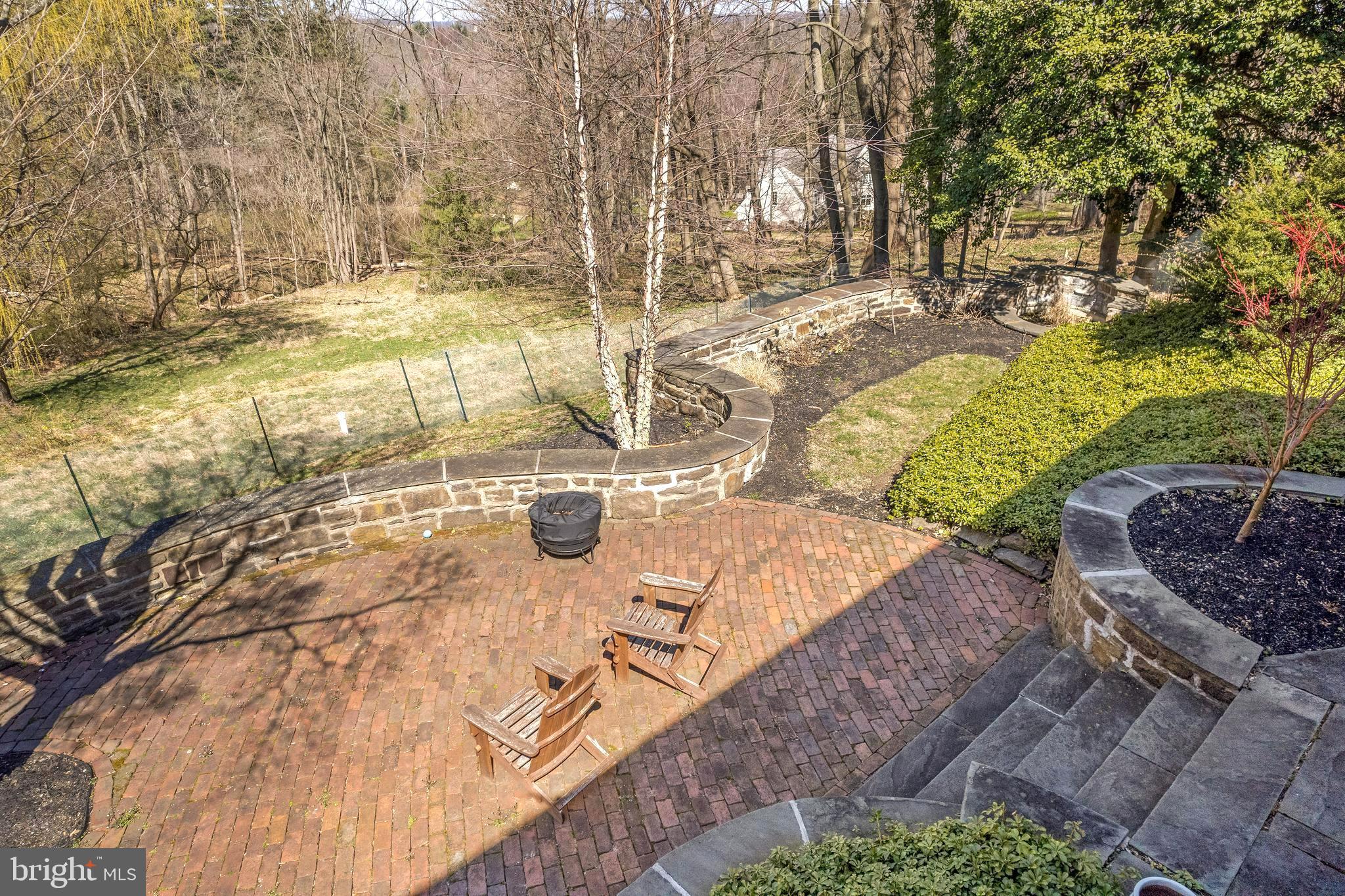 ANDORRA WOODS - Residential