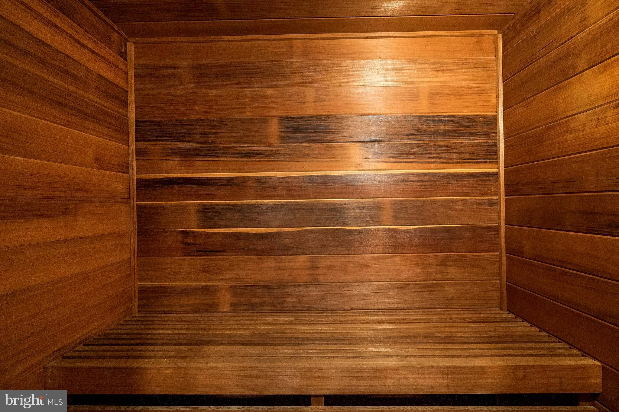 ANDORRA WOODS - Residential