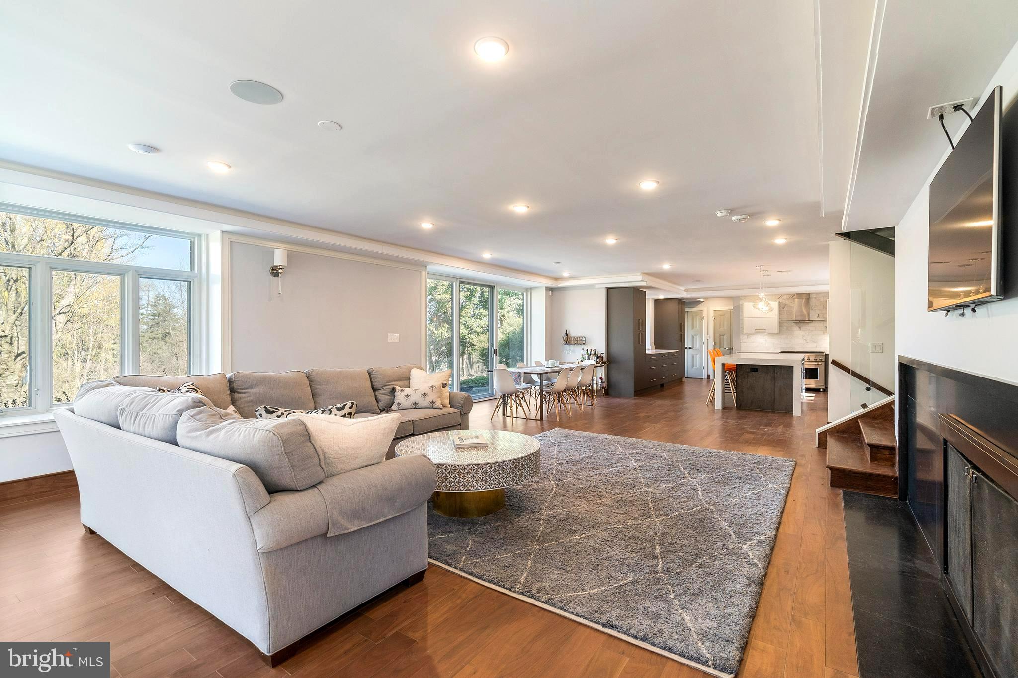 ANDORRA WOODS - Residential