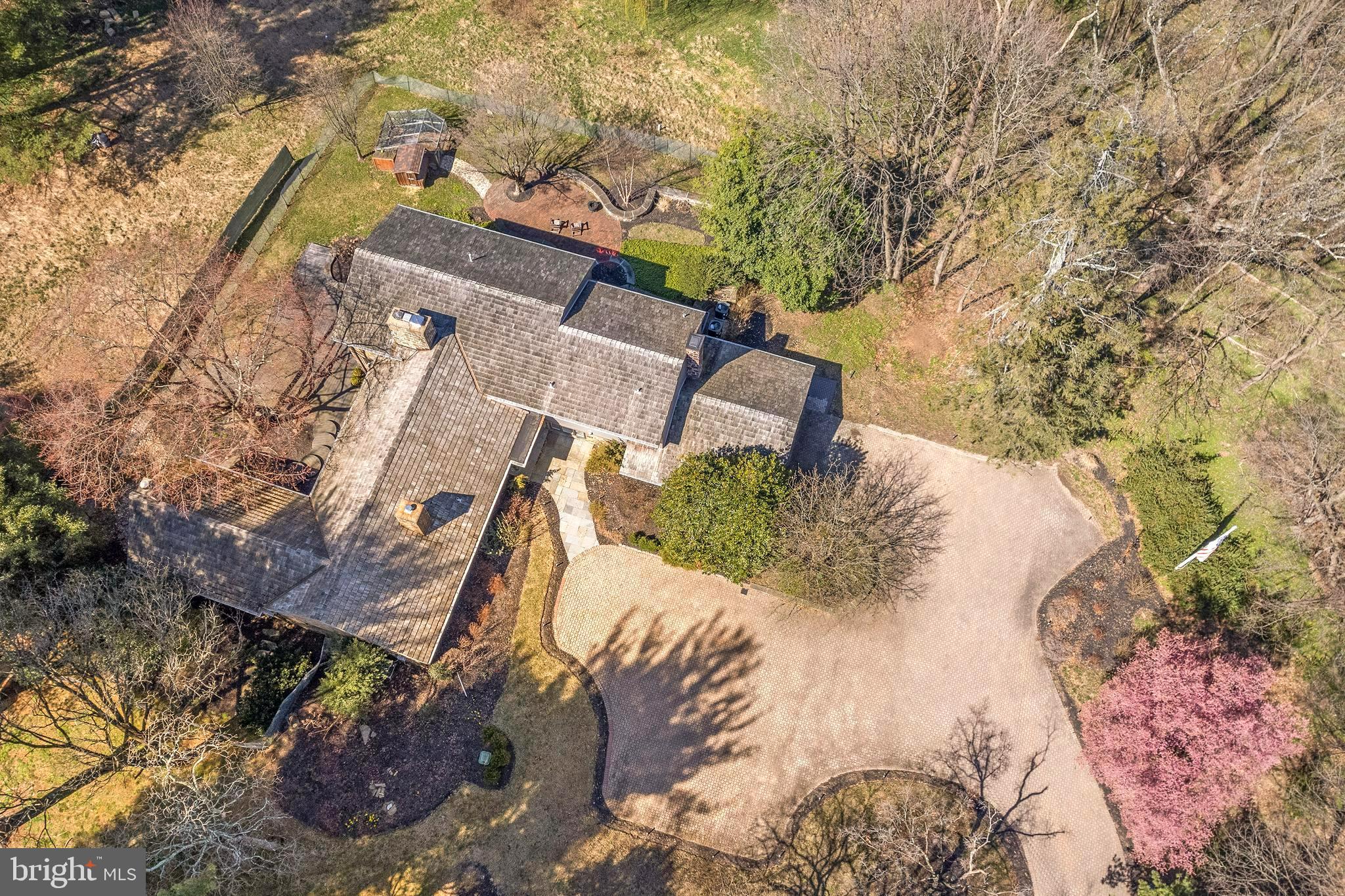 ANDORRA WOODS - Residential