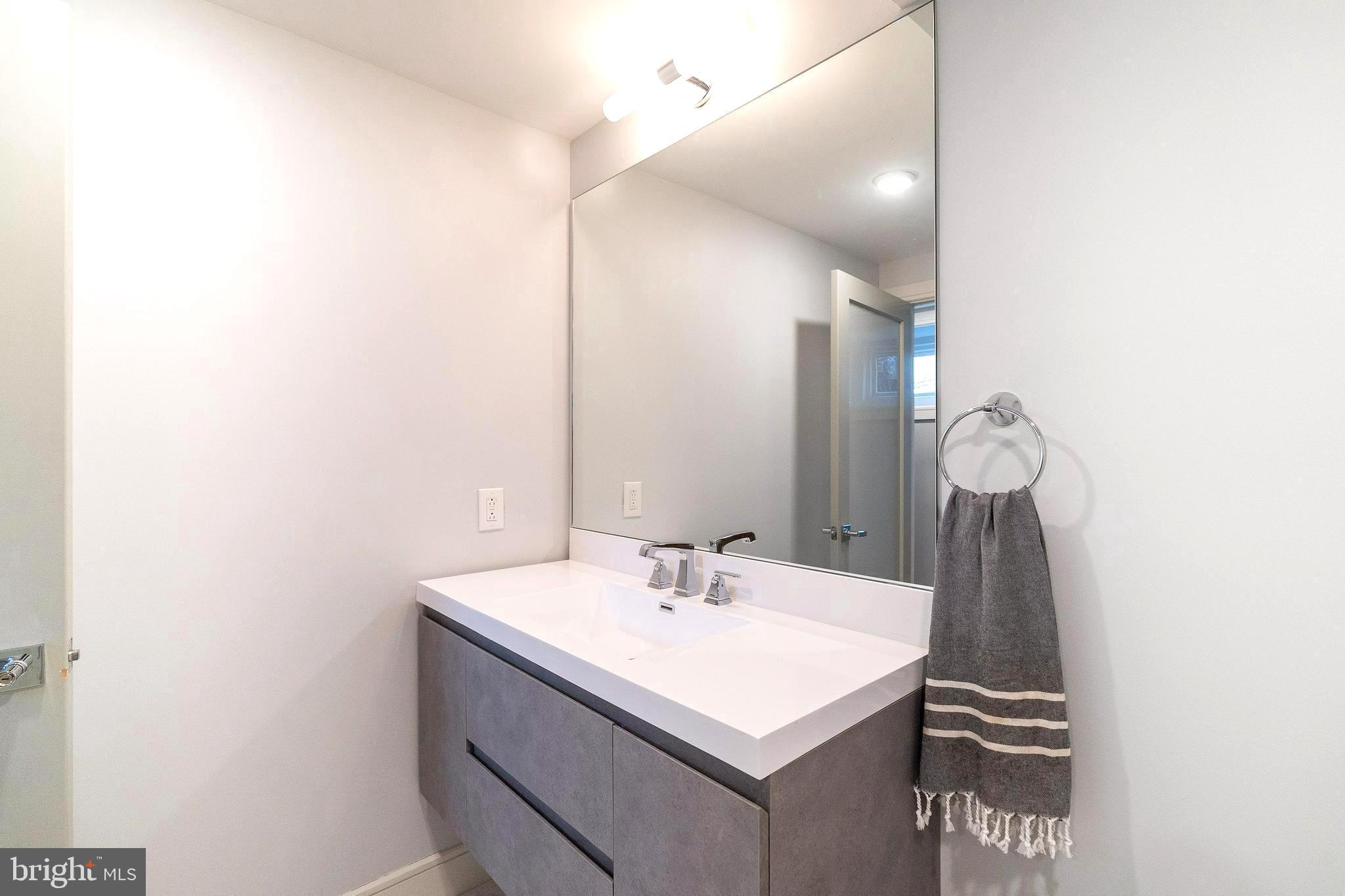 ANDORRA WOODS - Residential