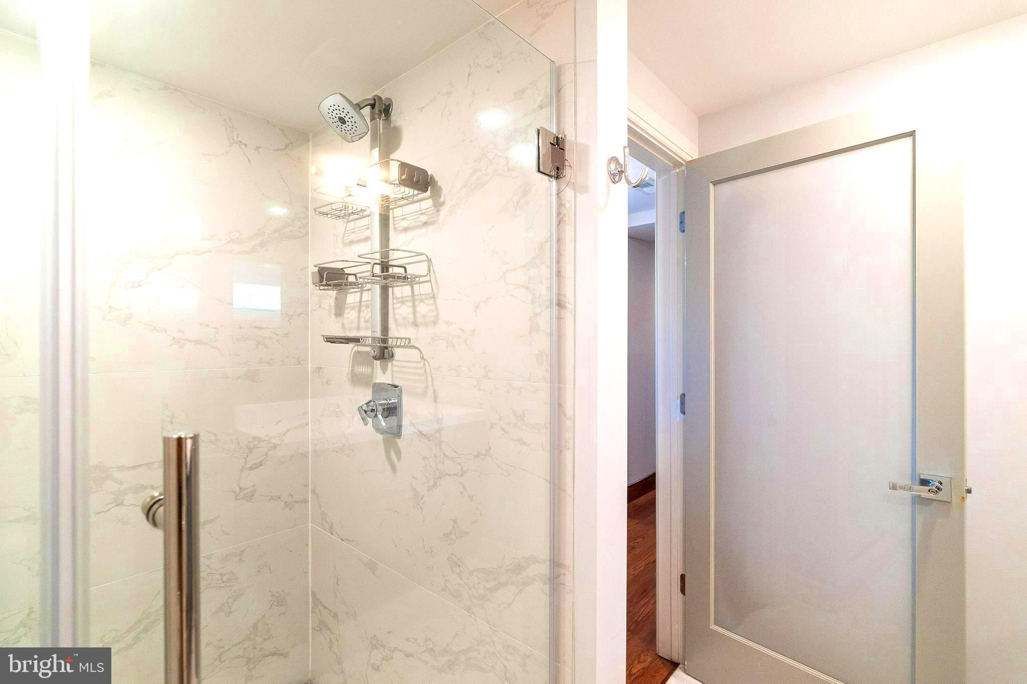 ANDORRA WOODS - Residential