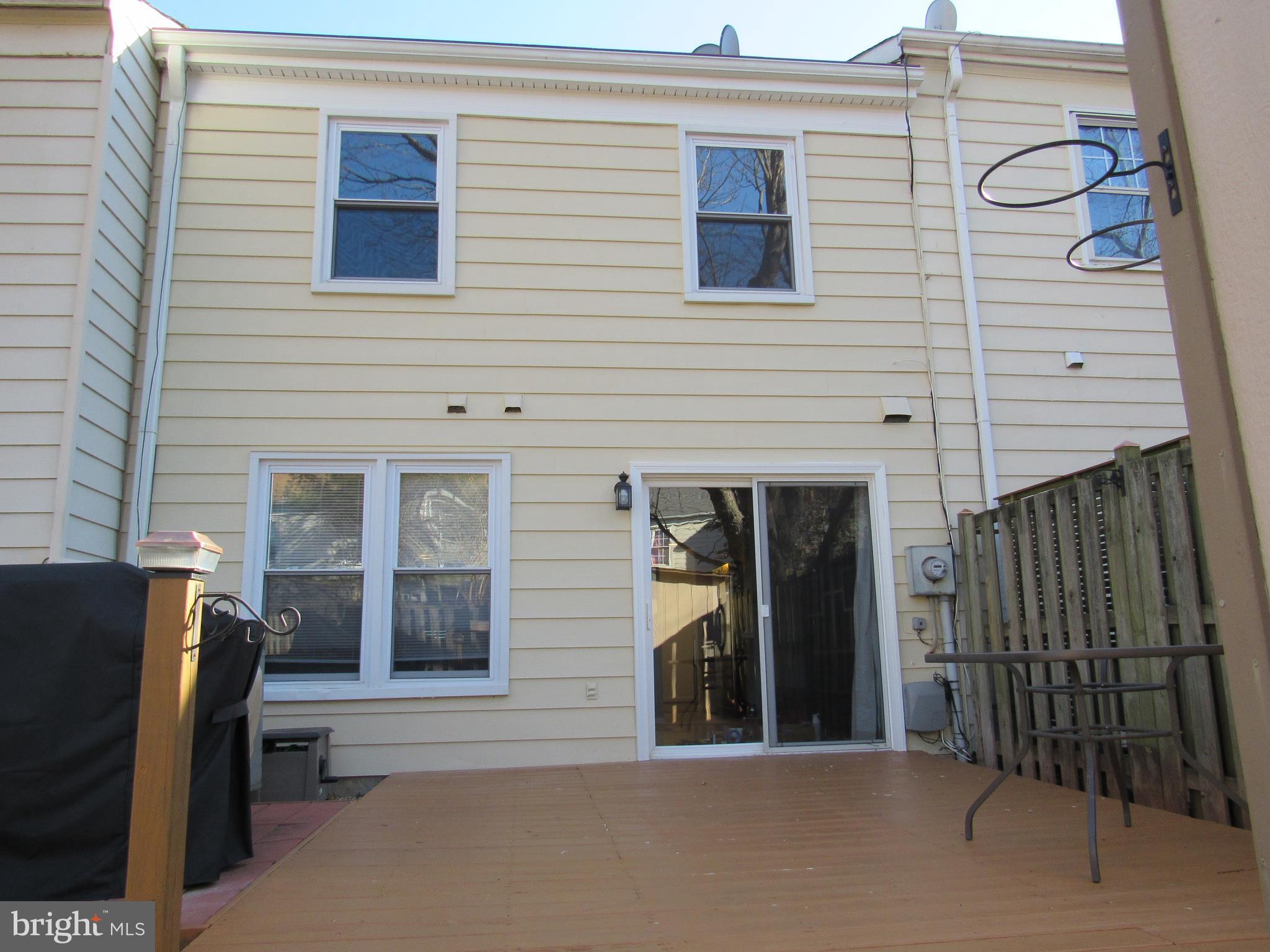 BRISTOE STATION - Residential