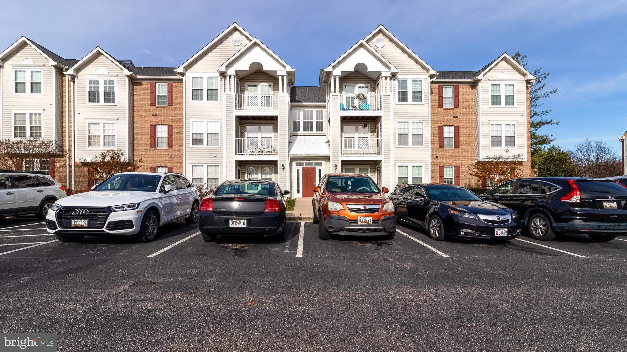 PINEY ORCHARD - Residential Lease