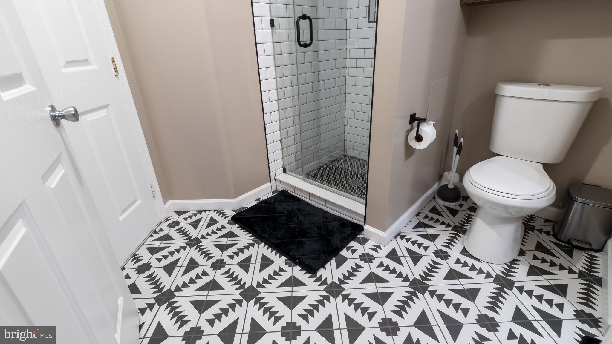 PINEY ORCHARD - Residential Lease