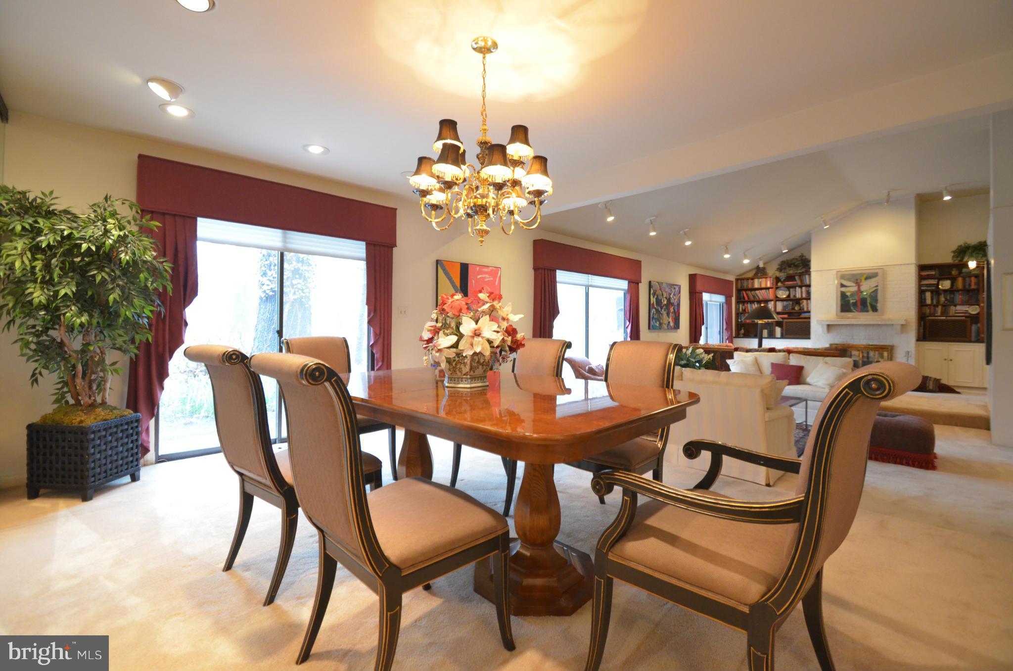 CAVES PARK - Residential