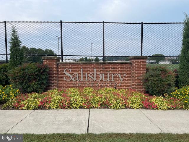 1020 ADAMS AVENUE 3A