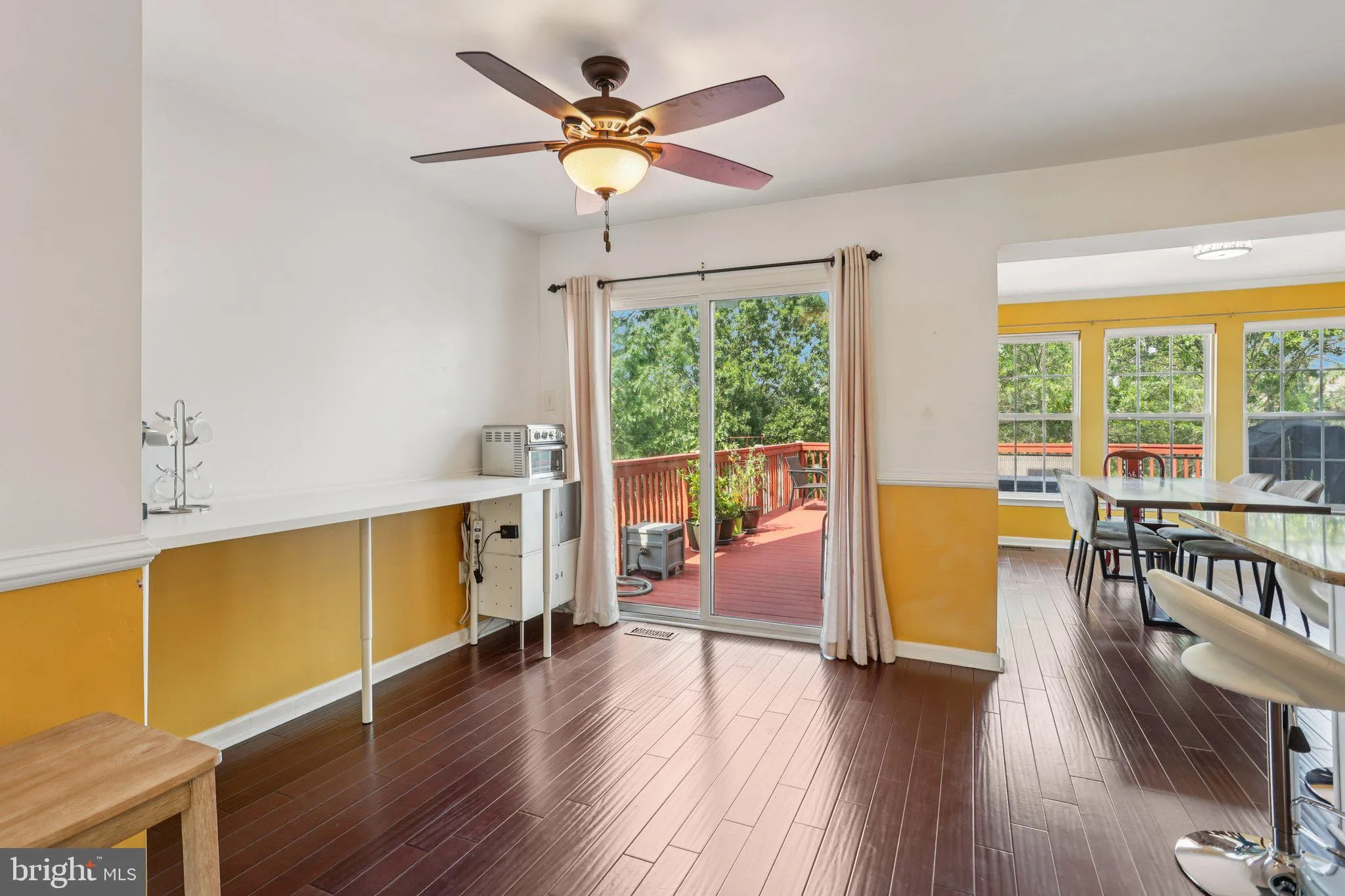 North Wales, Pennsylvania 19454, United States, 3 Bedrooms Bedrooms, ,3 BathroomsBathrooms,Residential,Contingent,181395