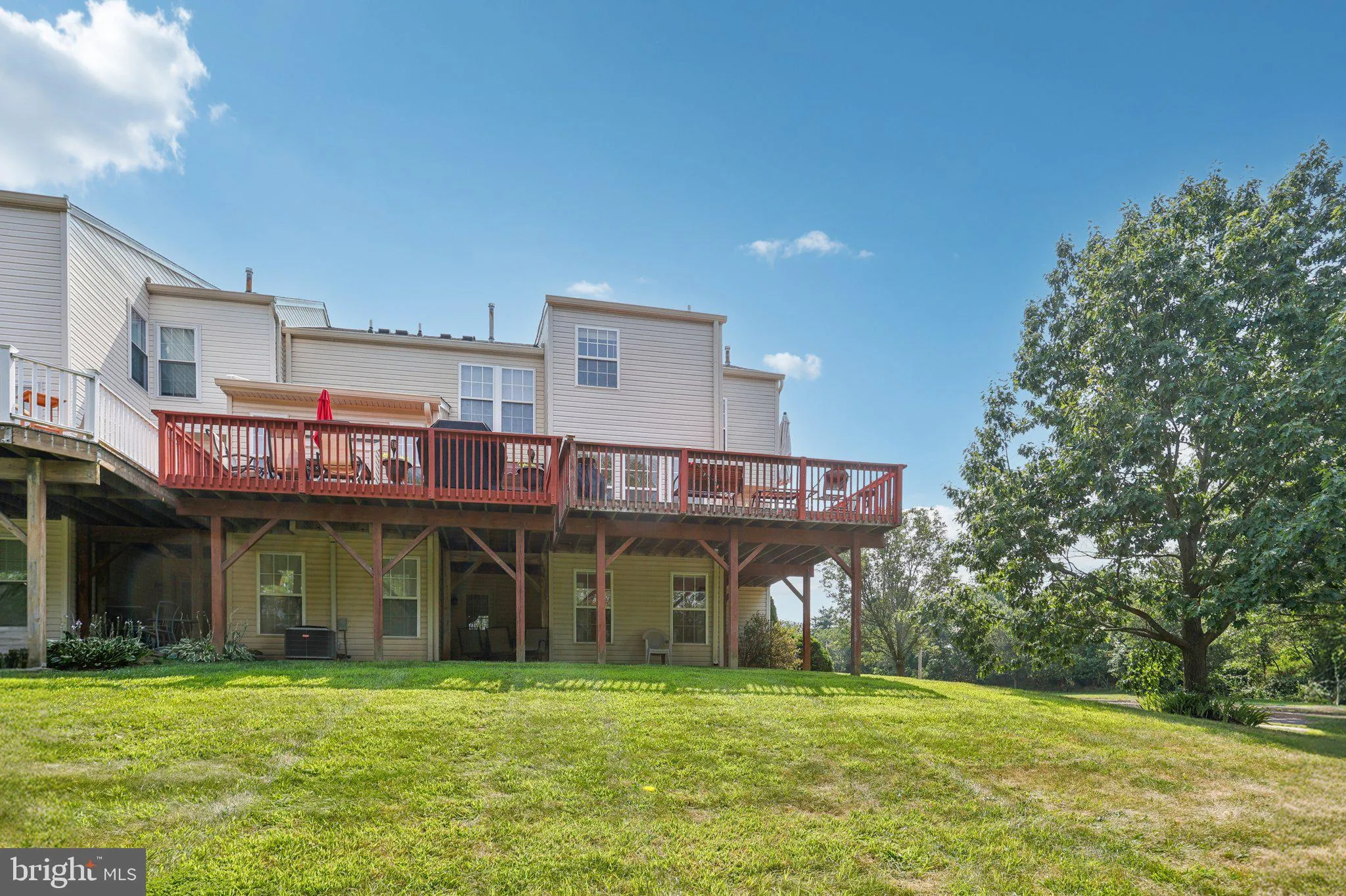 North Wales, Pennsylvania 19454, United States, 3 Bedrooms Bedrooms, ,3 BathroomsBathrooms,Residential,Contingent,181395