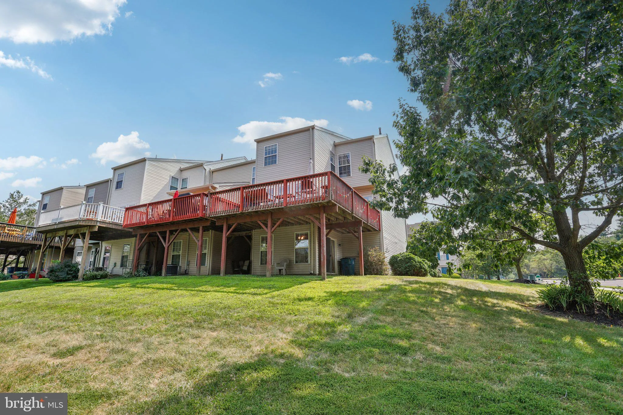 North Wales, Pennsylvania 19454, United States, 3 Bedrooms Bedrooms, ,3 BathroomsBathrooms,Residential,Contingent,181395