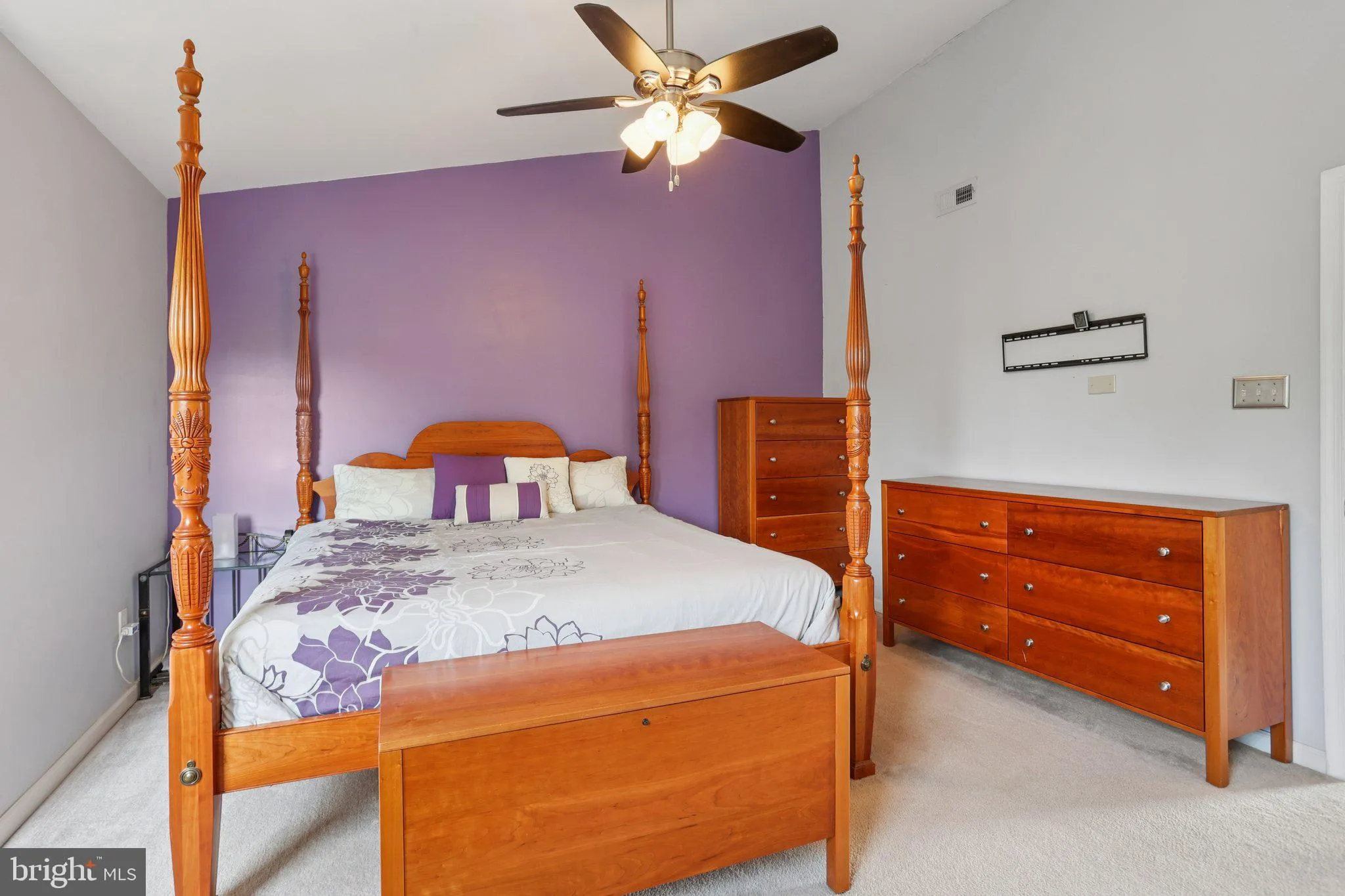 North Wales, Pennsylvania 19454, United States, 3 Bedrooms Bedrooms, ,3 BathroomsBathrooms,Residential,Contingent,181395