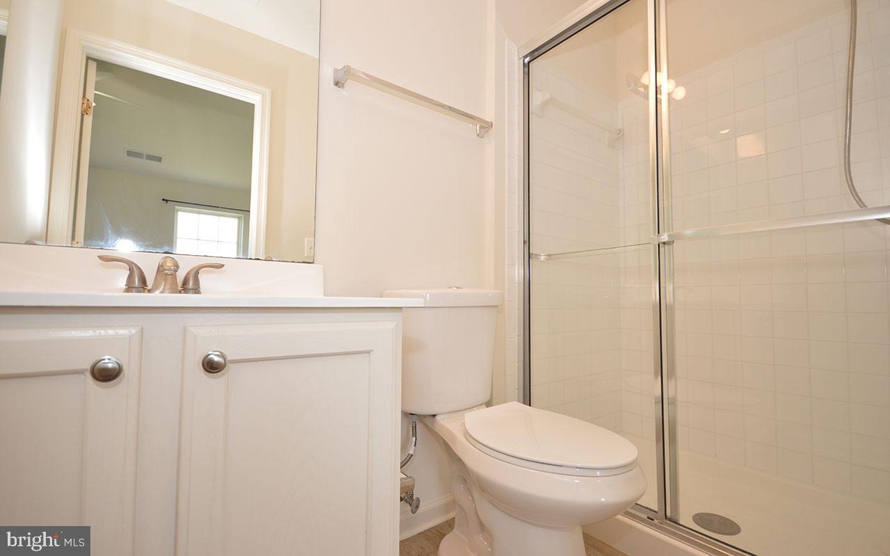 ASHBURN VILLAGE - Residential