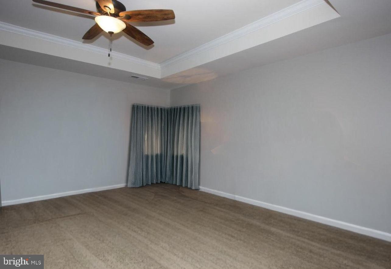 DEEP CREEK VILLAGE - Residential Lease