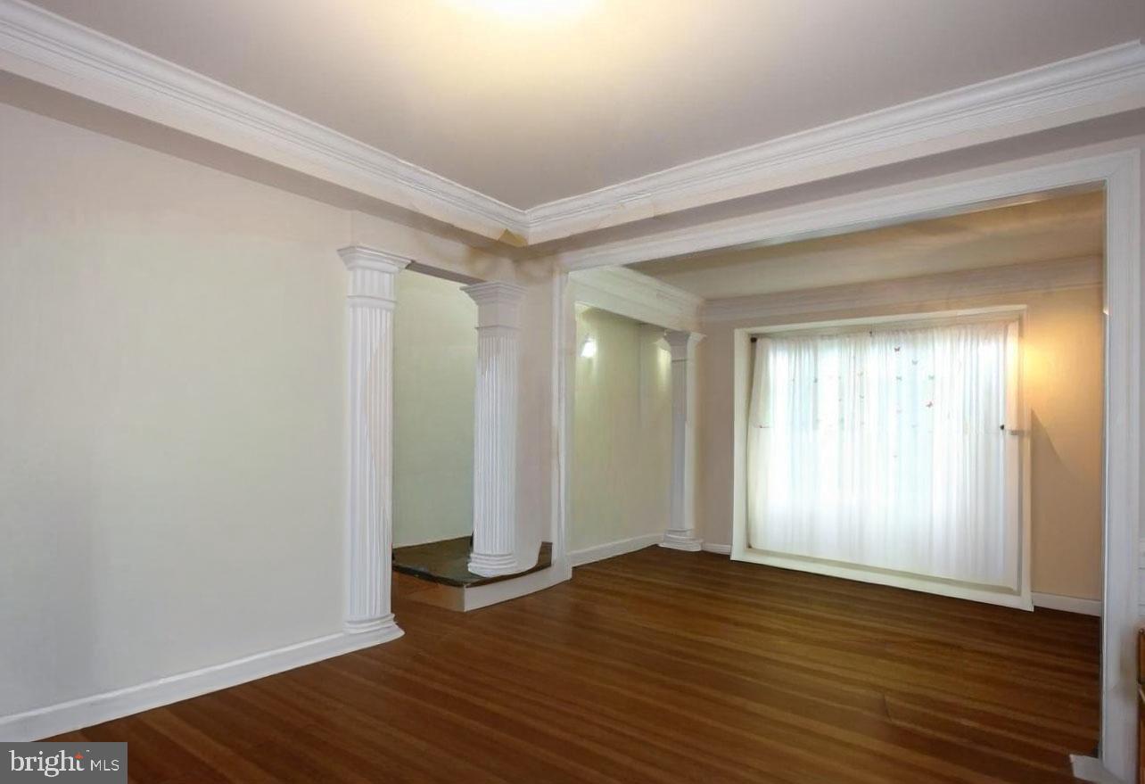 DEEP CREEK VILLAGE - Residential Lease