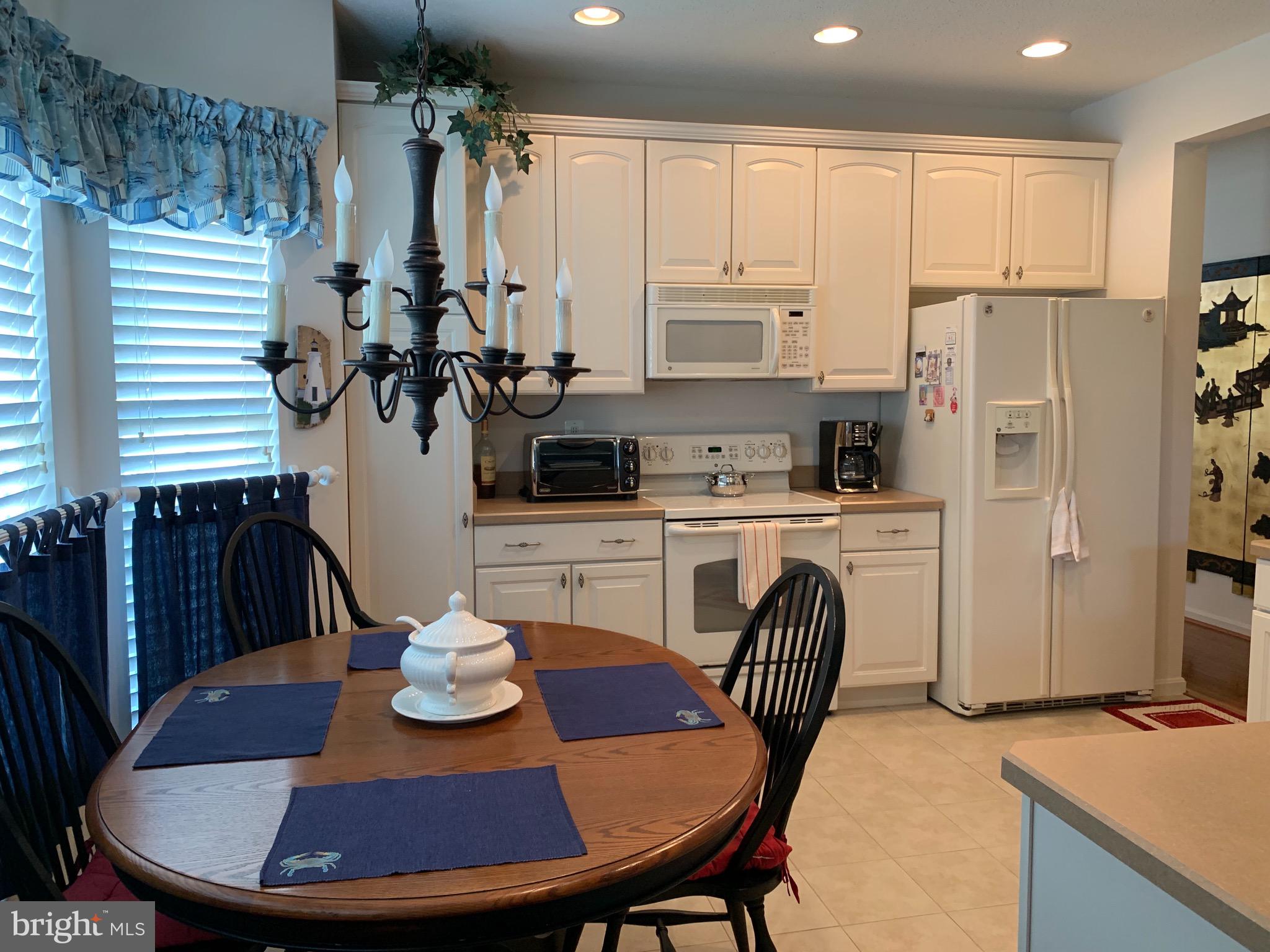 HAWTHORNE GREENE - Residential