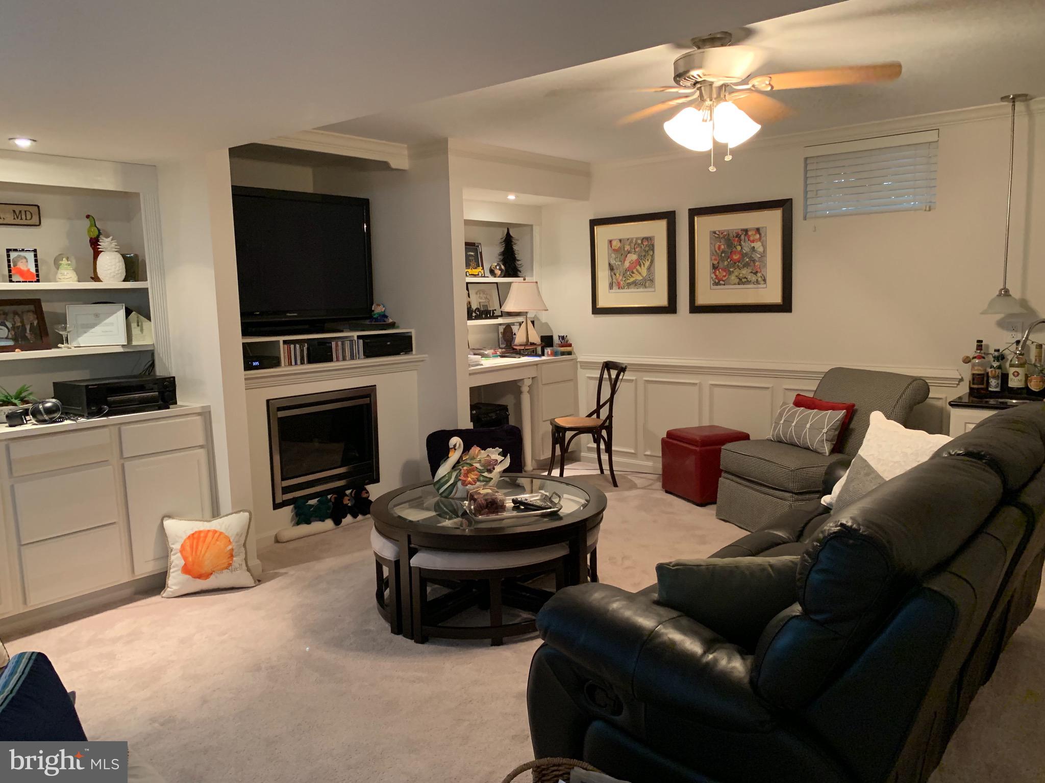 HAWTHORNE GREENE - Residential