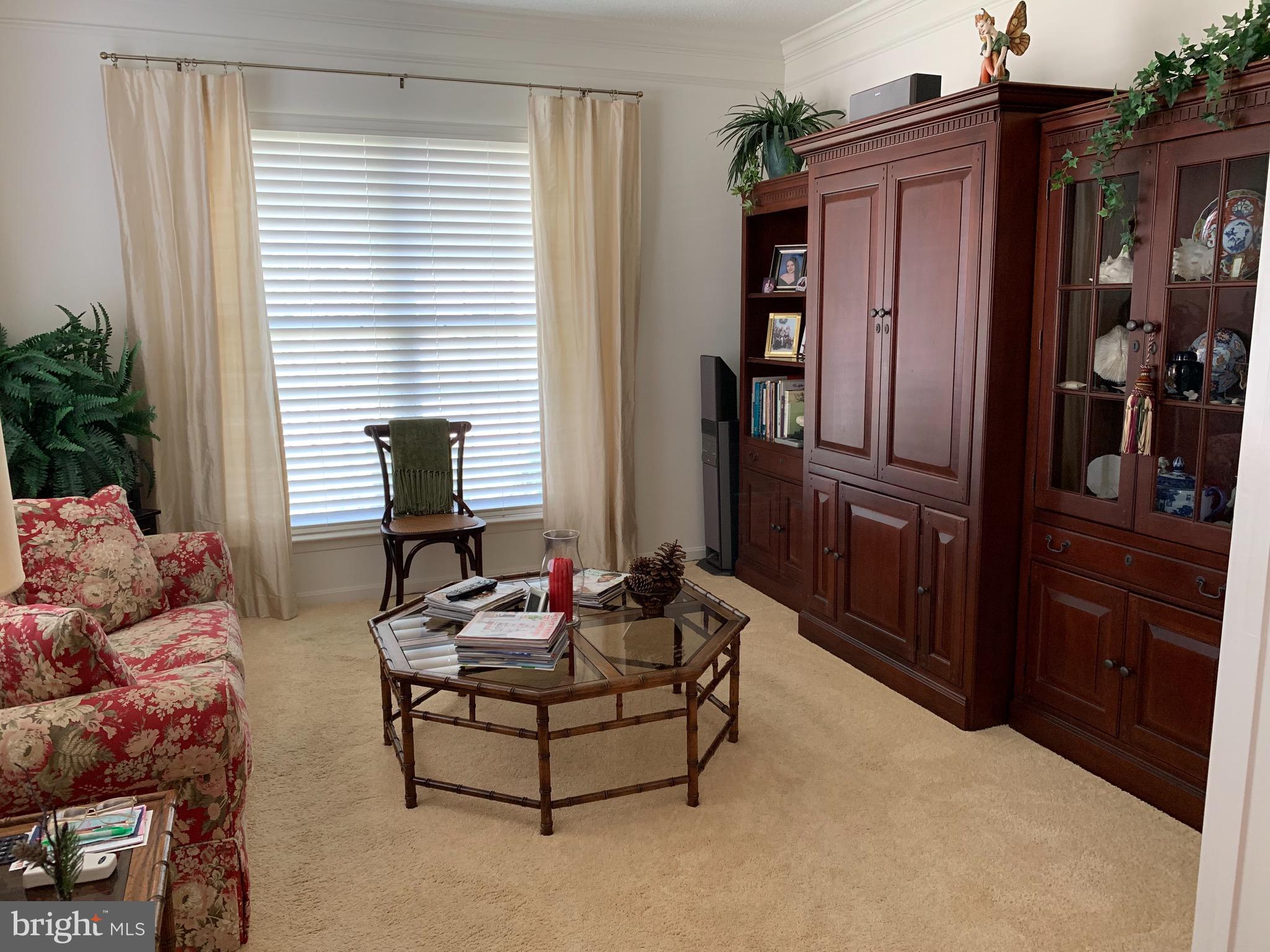 HAWTHORNE GREENE - Residential