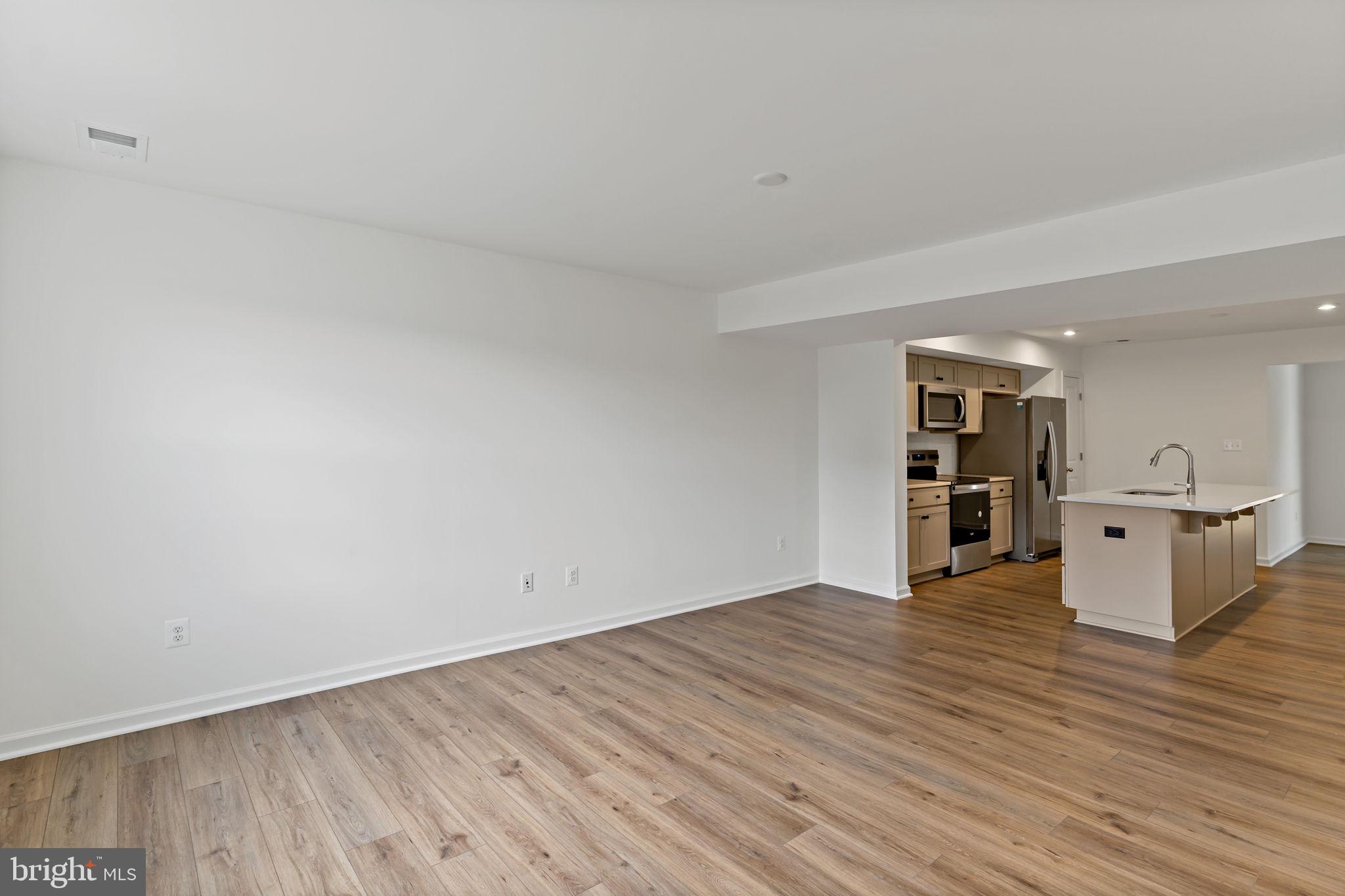 200 GENTLE BREEZE DRIVE