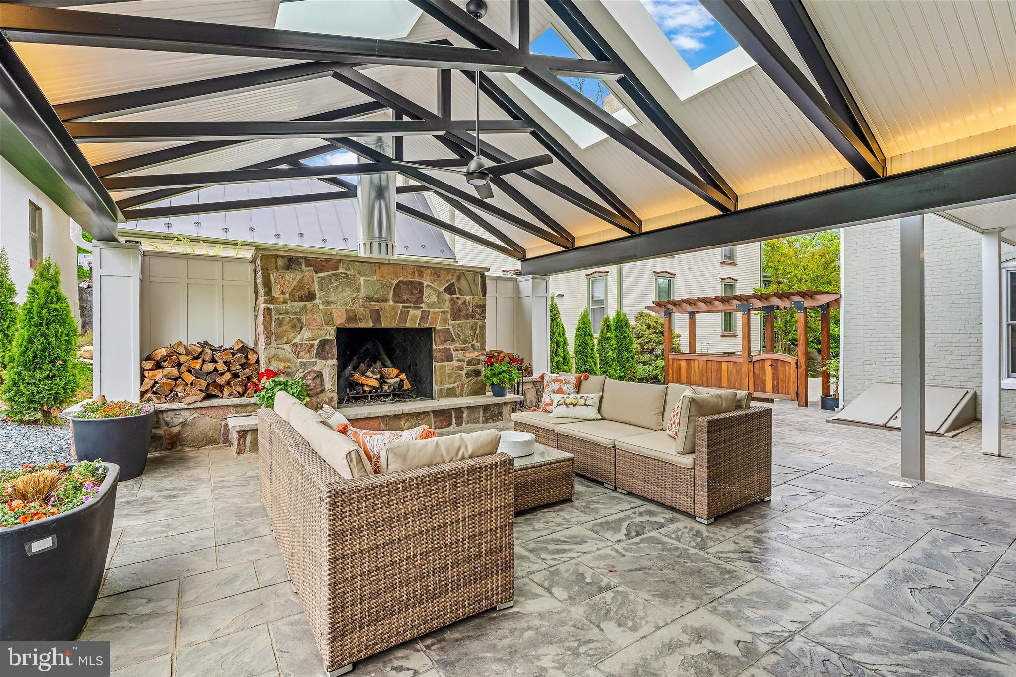 MIDDLETOWN VALLEY - Residential