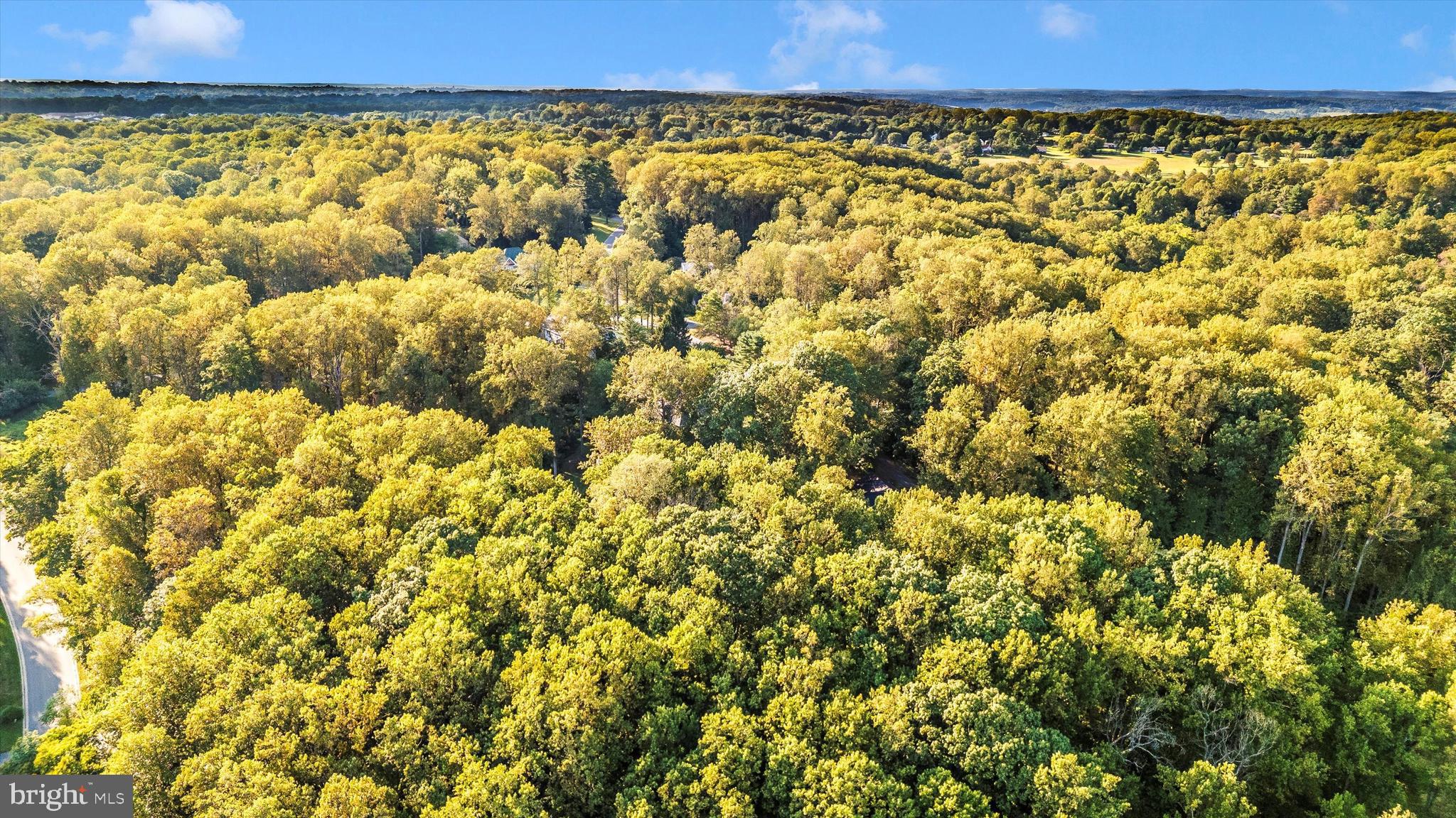 VALLEYS CREST FARMS - Residential