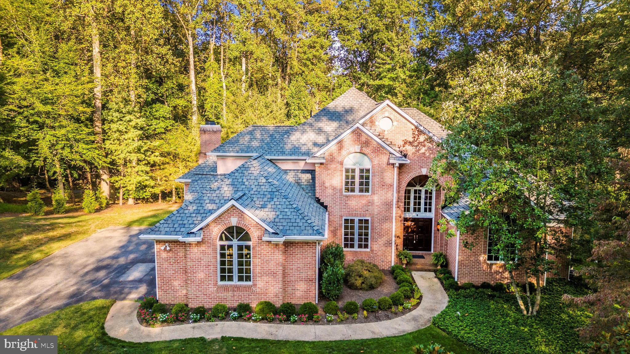 VALLEYS CREST FARMS - Residential