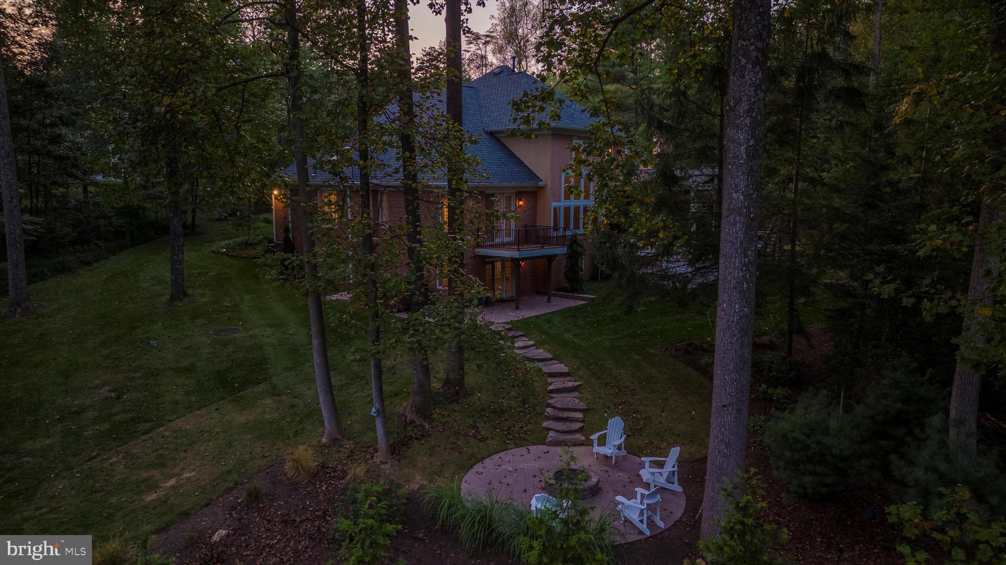 VALLEYS CREST FARMS - Residential