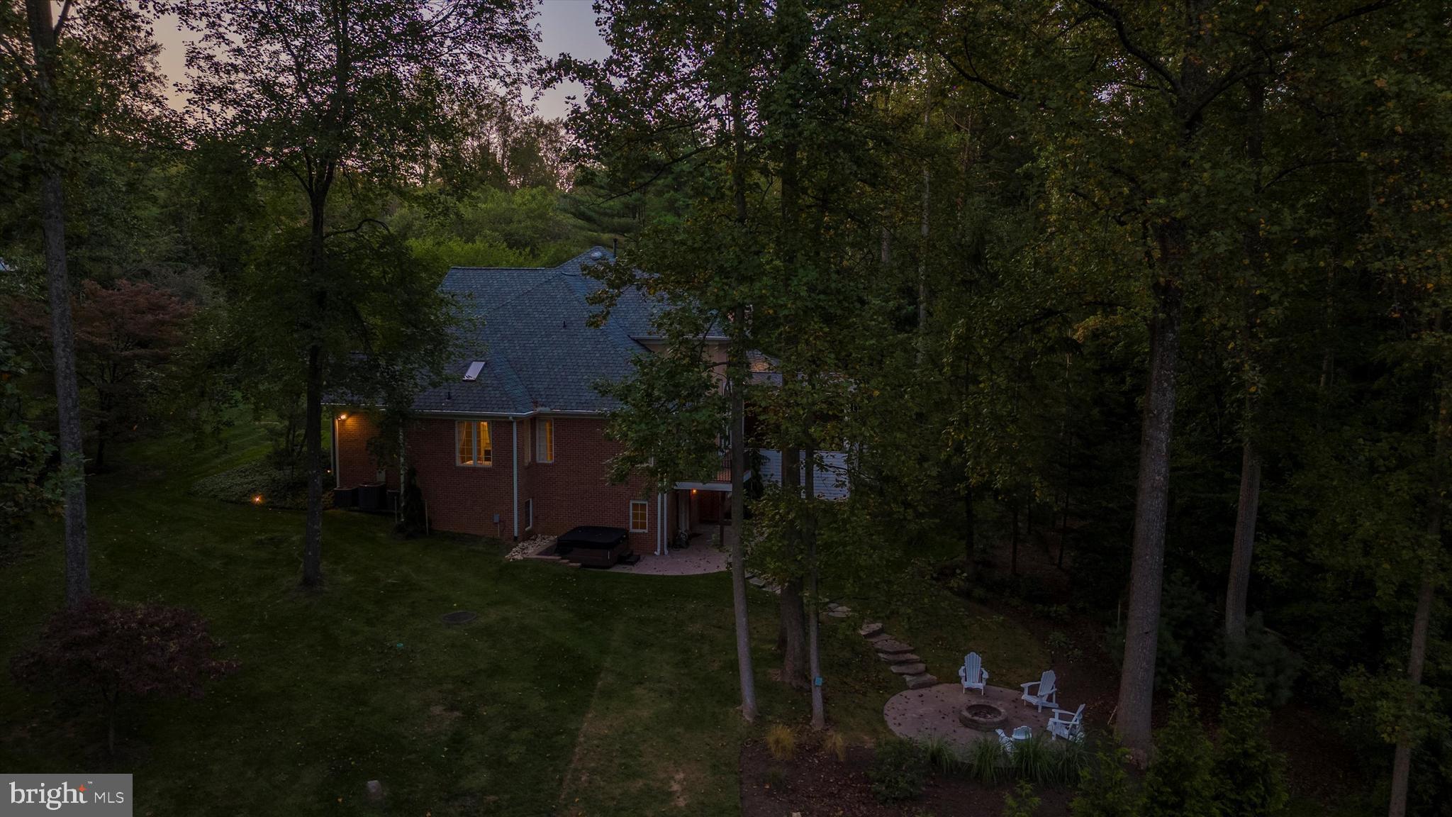 VALLEYS CREST FARMS - Residential