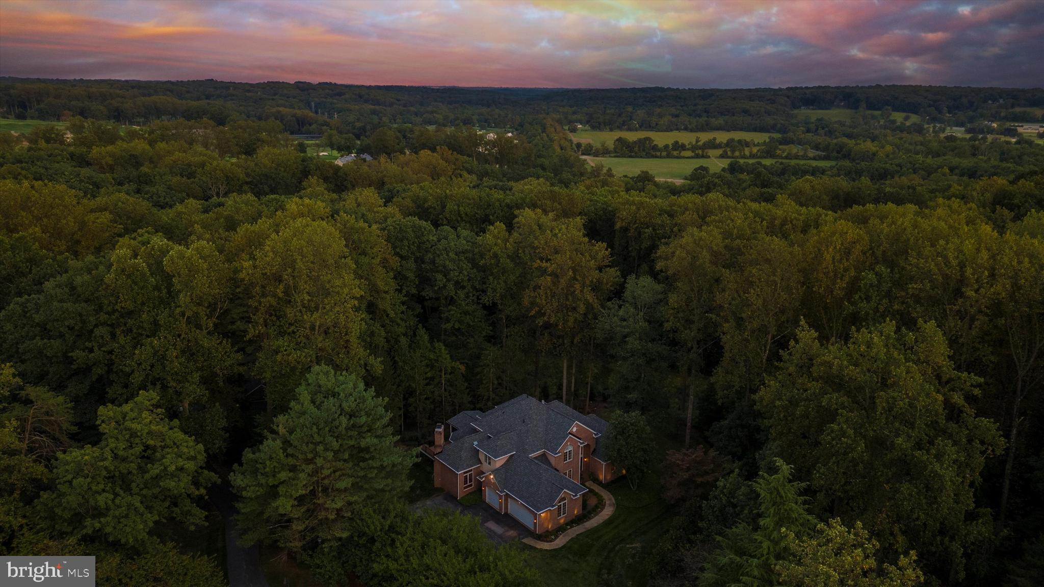 VALLEYS CREST FARMS - Residential