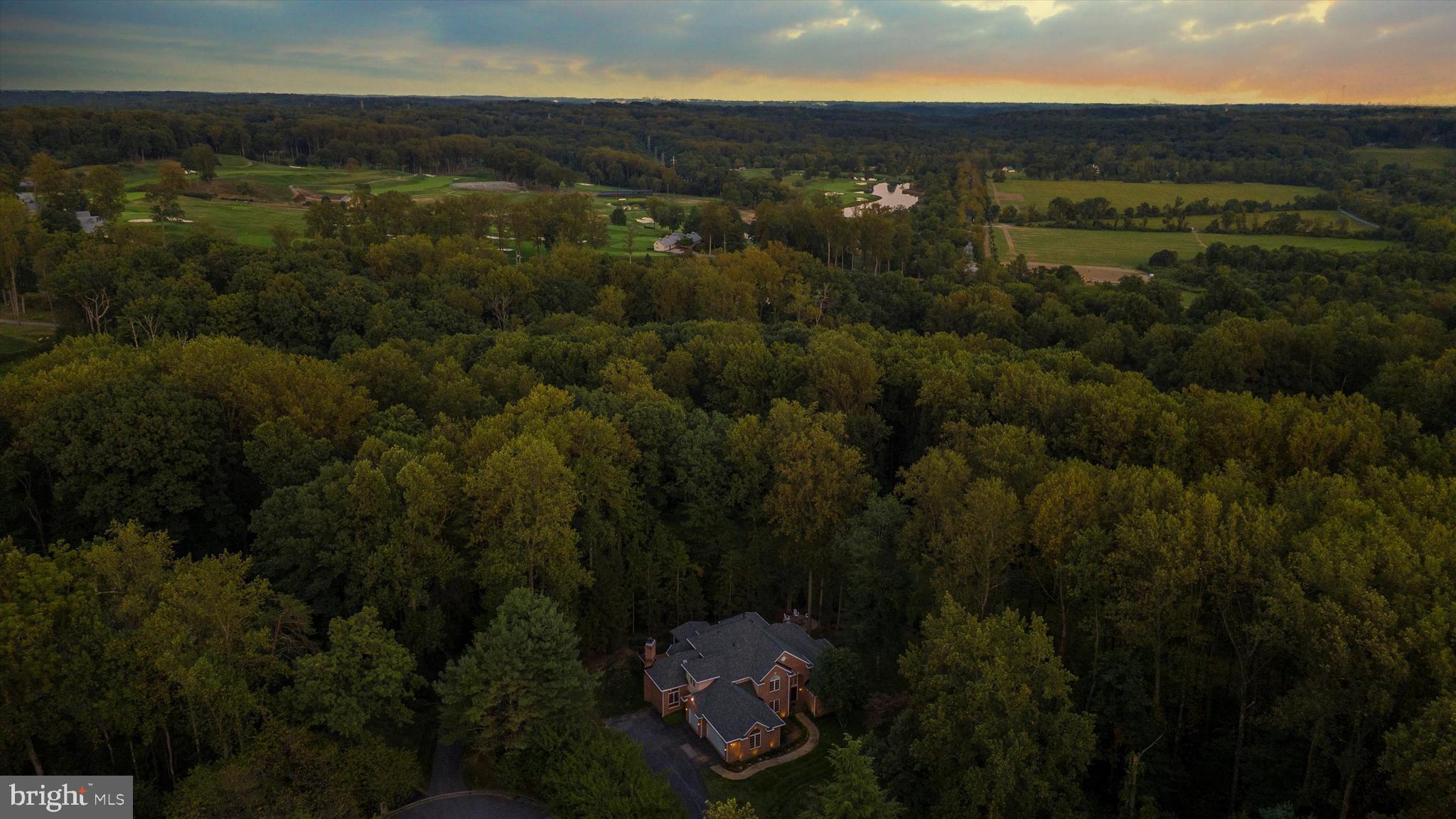 VALLEYS CREST FARMS - Residential