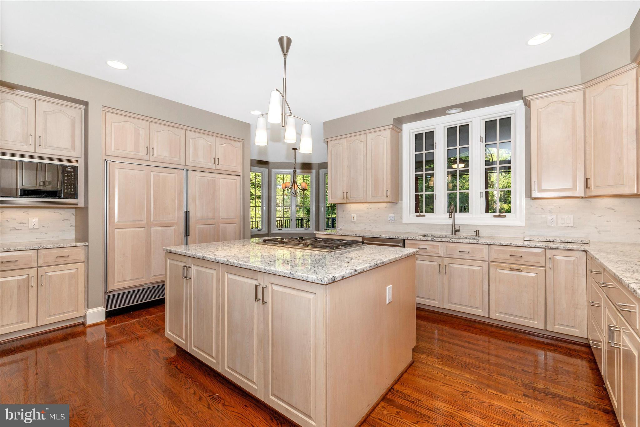 VALLEYS CREST FARMS - Residential