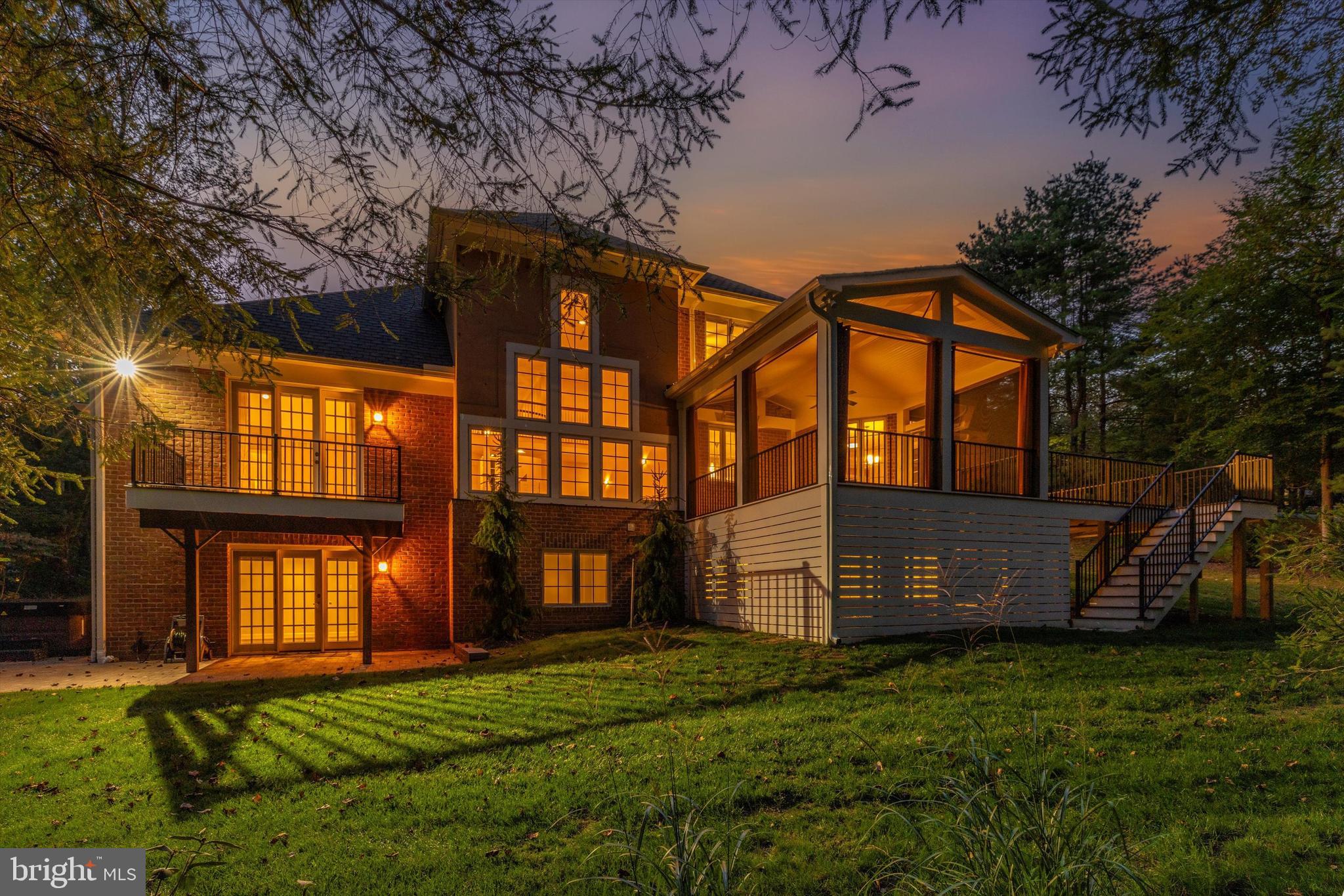 VALLEYS CREST FARMS - Residential