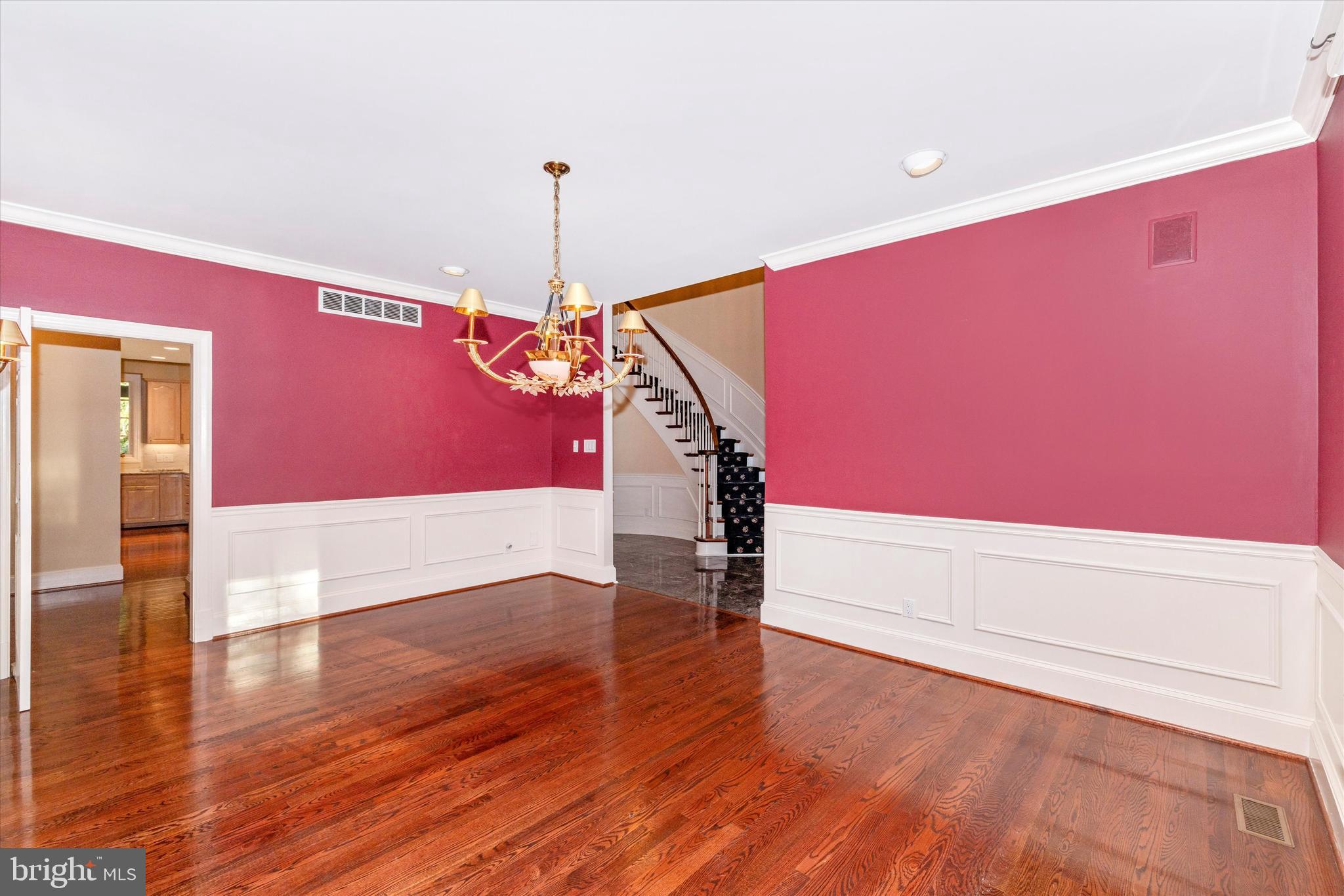 VALLEYS CREST FARMS - Residential