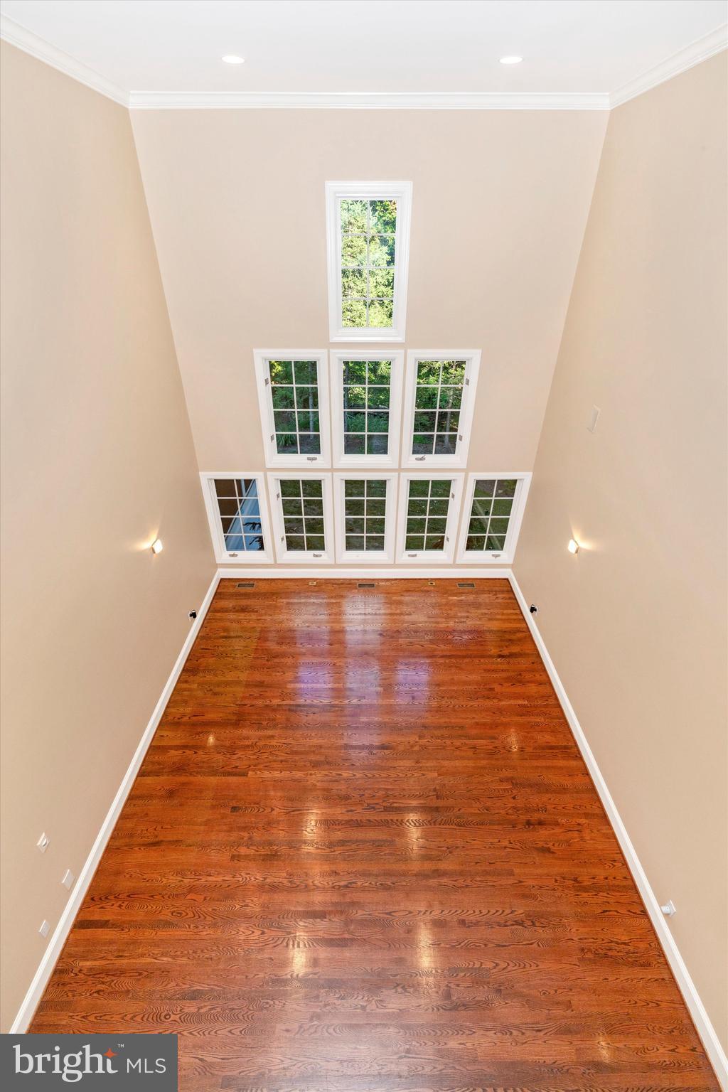 VALLEYS CREST FARMS - Residential