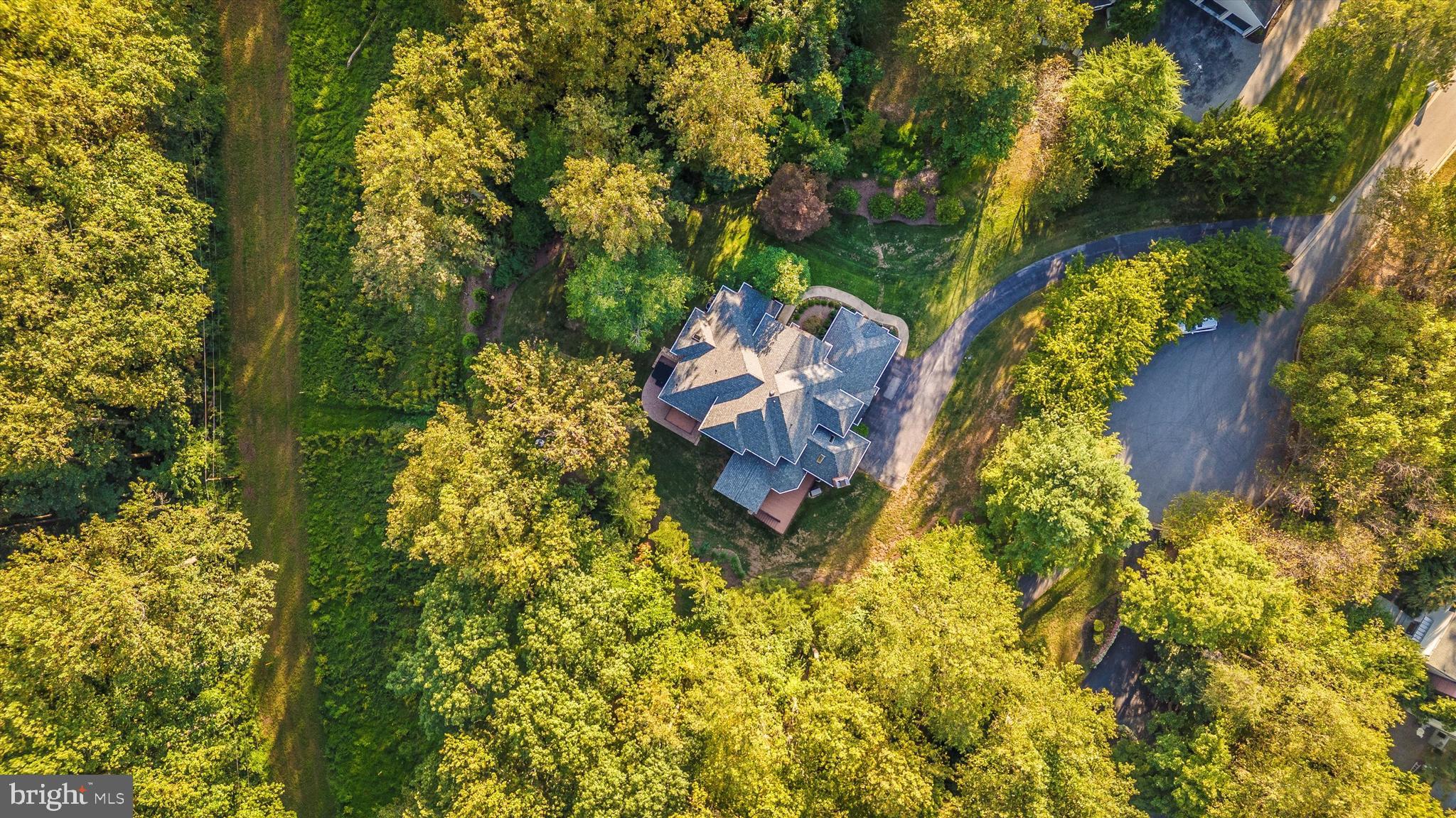 VALLEYS CREST FARMS - Residential