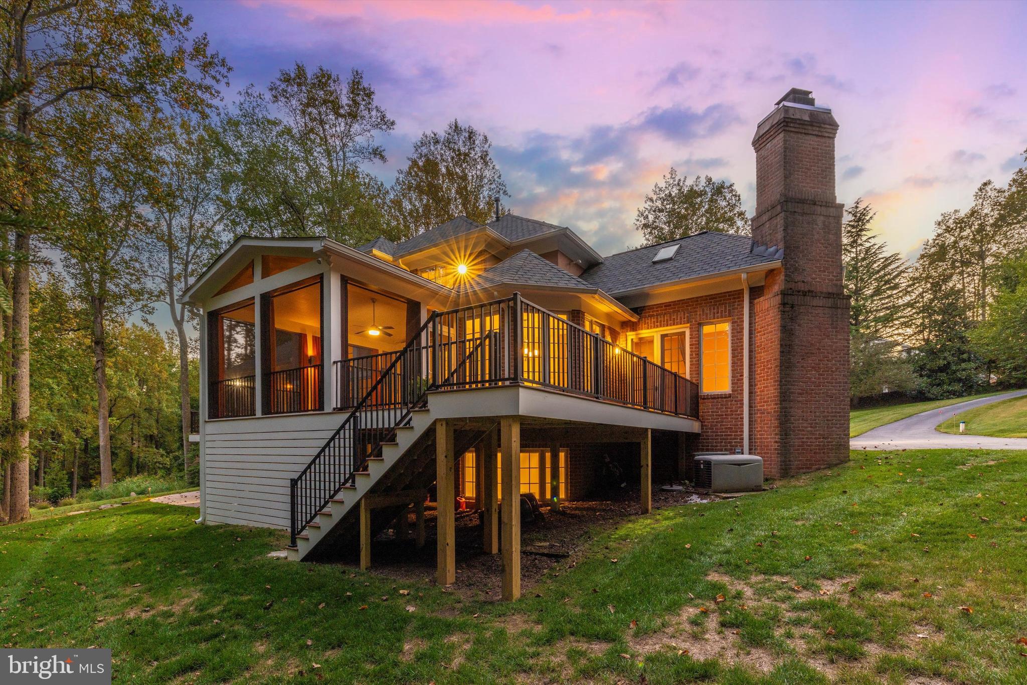 VALLEYS CREST FARMS - Residential