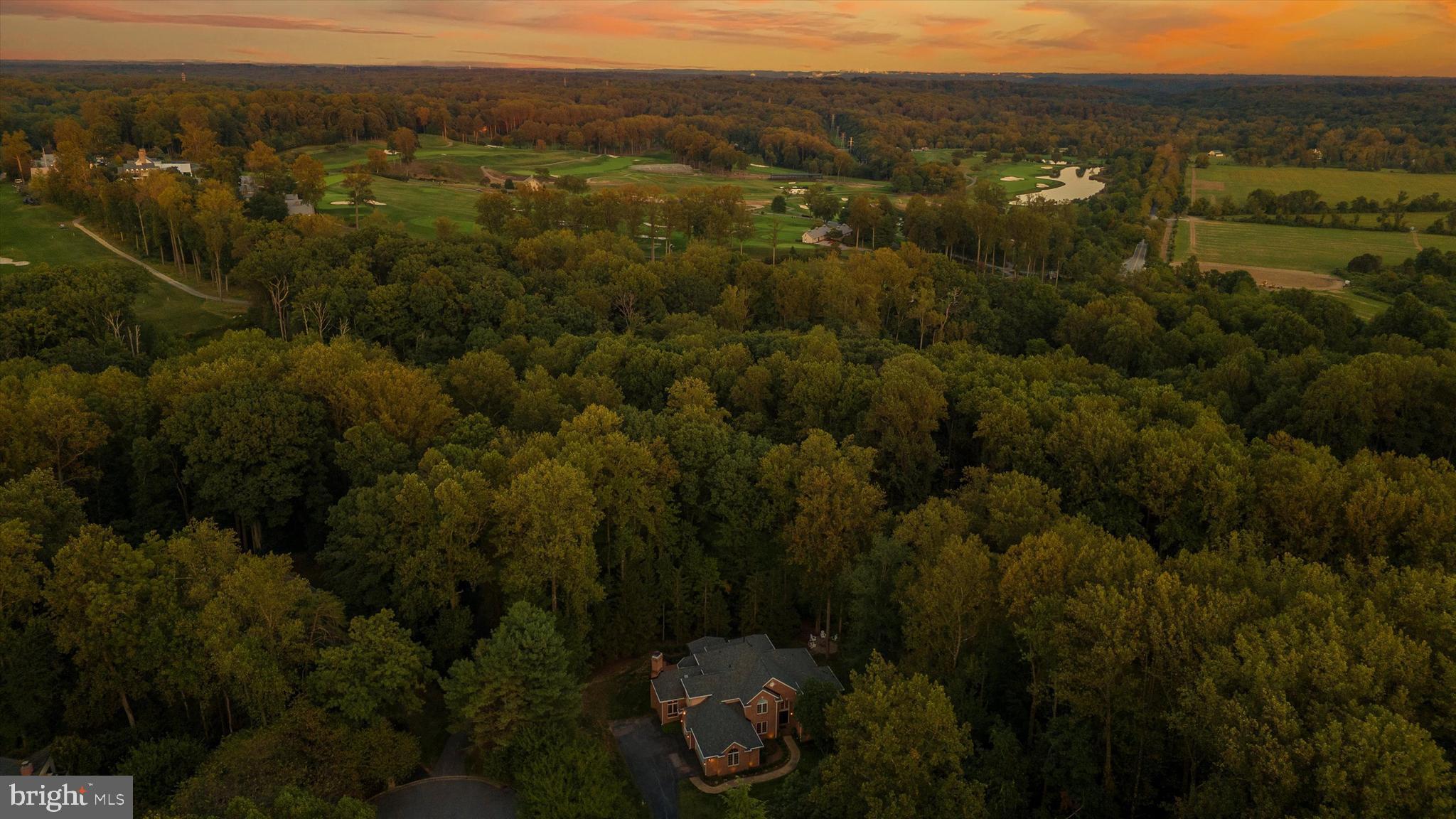 VALLEYS CREST FARMS - Residential