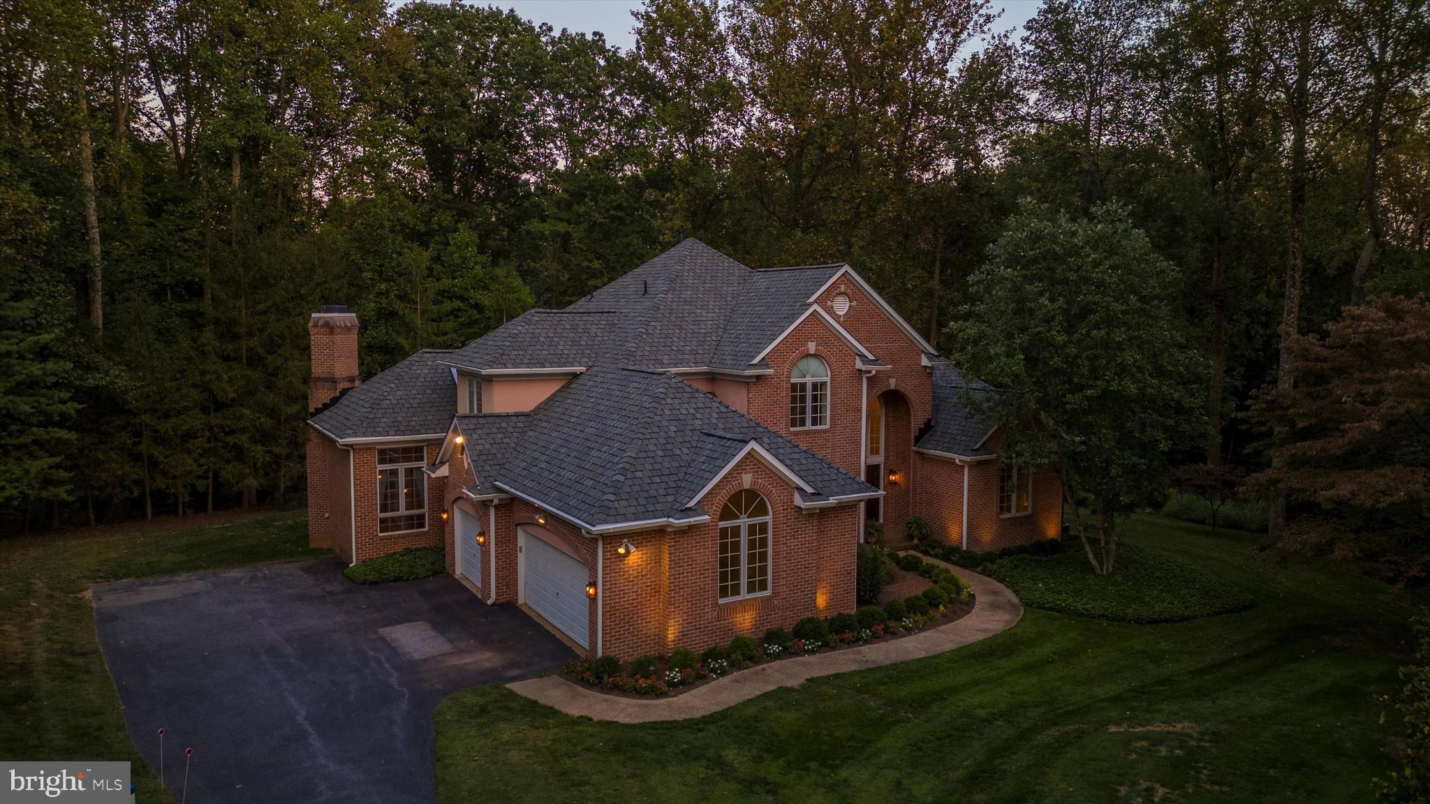 VALLEYS CREST FARMS - Residential