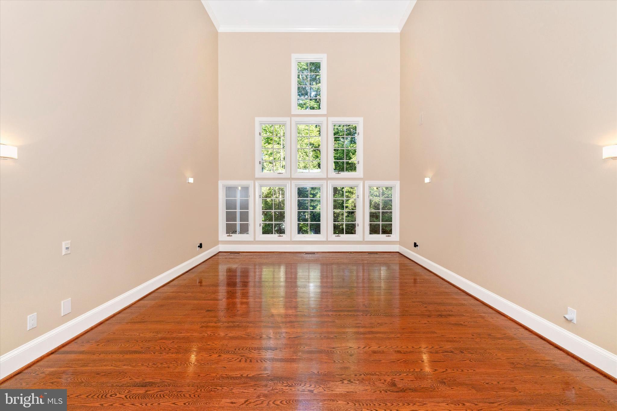 VALLEYS CREST FARMS - Residential