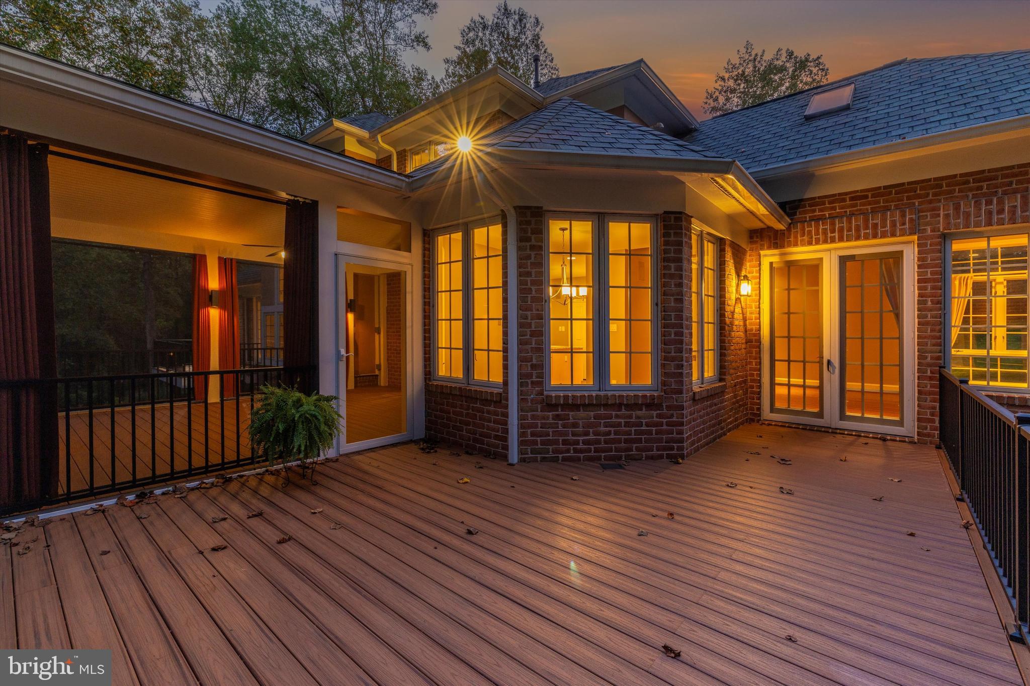 VALLEYS CREST FARMS - Residential