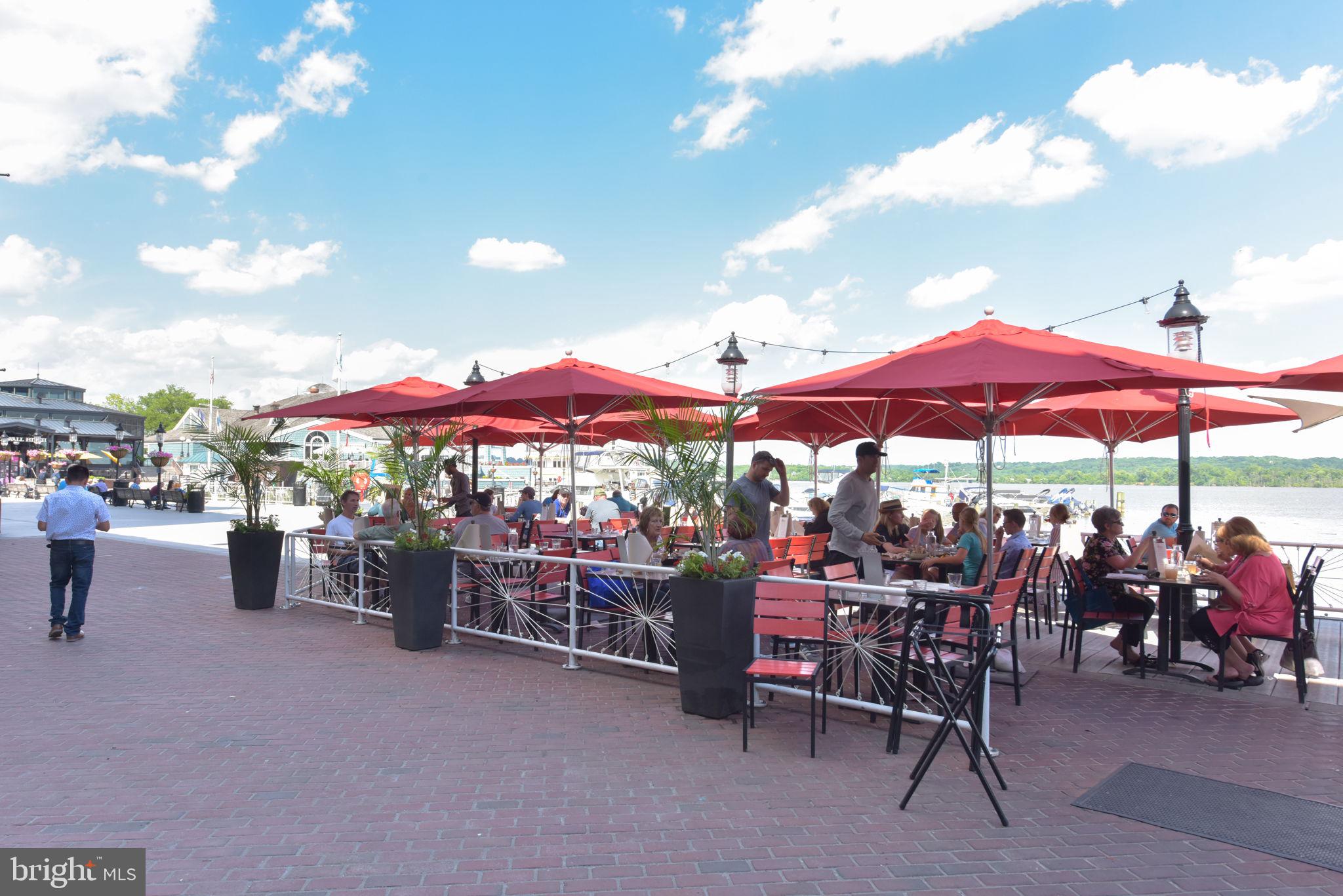 OLD TOWN ALEXANDRIA - Residential