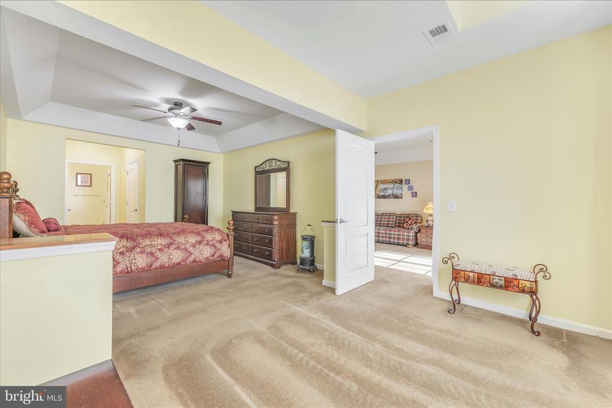 Beautiful Elevator, Penthouse 2 Bed/2bath With a possible 3rd Bedroom/Den in Sought After  Jefferson Place!  You Will Love Having Your Own Private Garage Right inside the building! Large Open Floor Plan for Entertaining Family, Friends and Neighbors Coupled with a Great View From Your Penthouse!  Tray Ceilings, Bump Outs, Walk In Closets and Much More! All This and  a sought after location in Ellicott City! Be In Your New Home In Just 2 Weeks With Preferred Lenders!