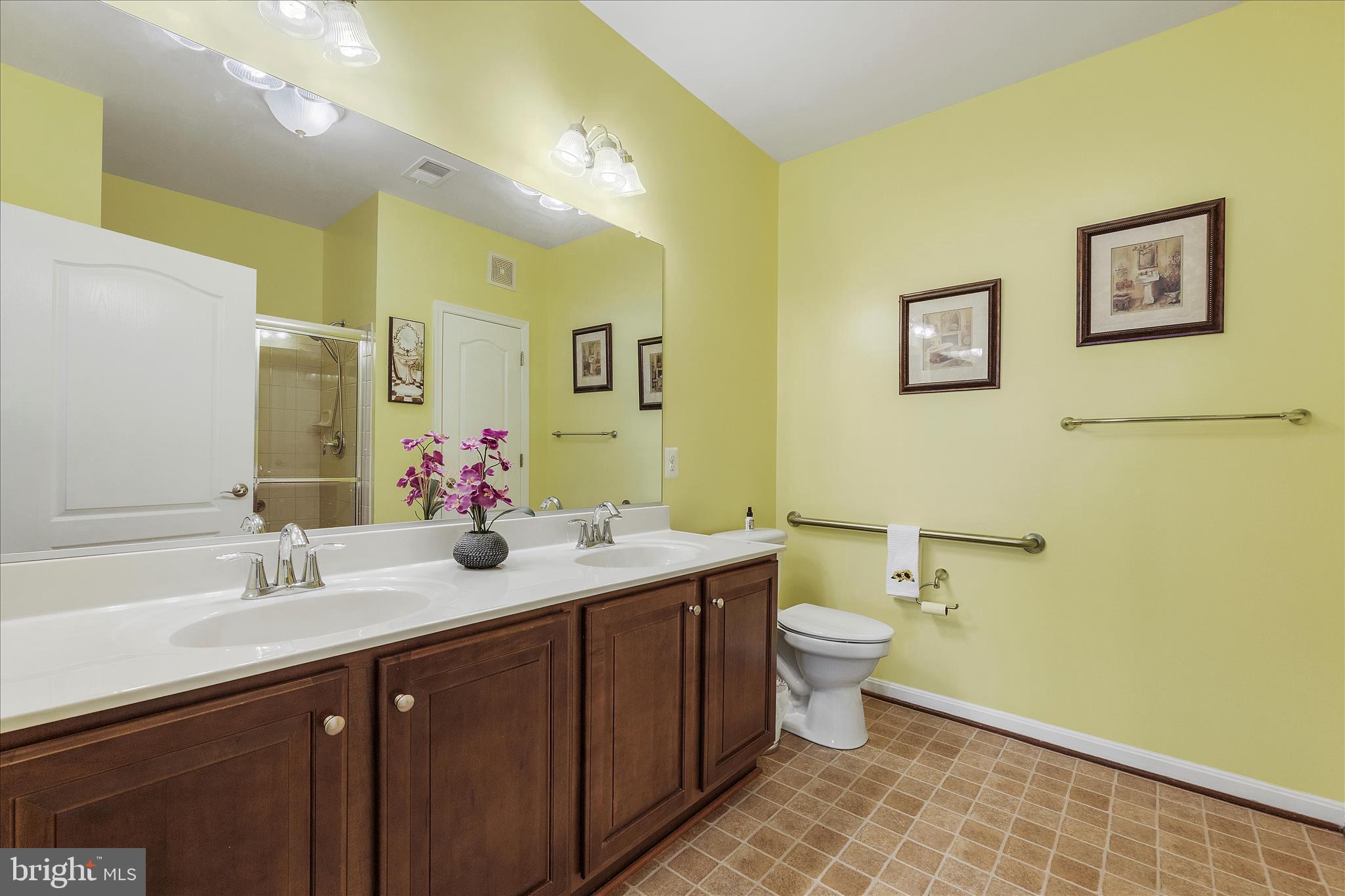 GATHERINGS AT JEFFERSON PLACE - Residential