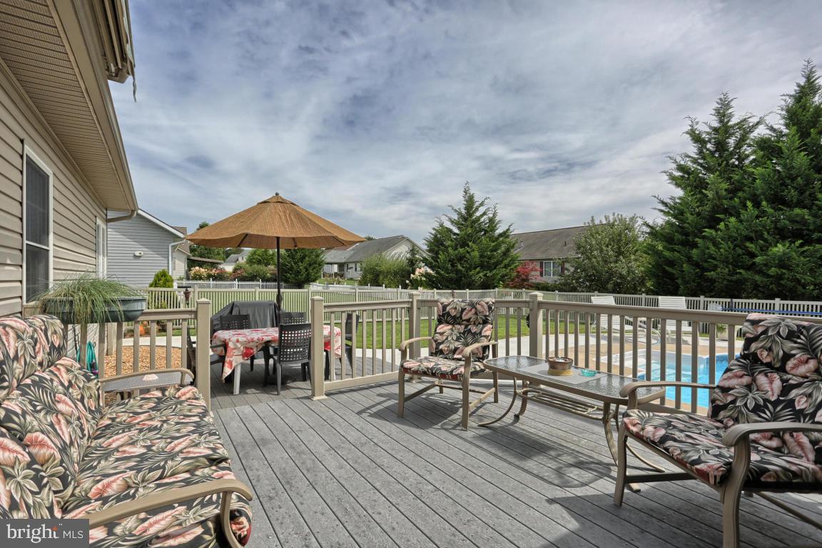 EAST EVERGREEN ESTATES - Residential