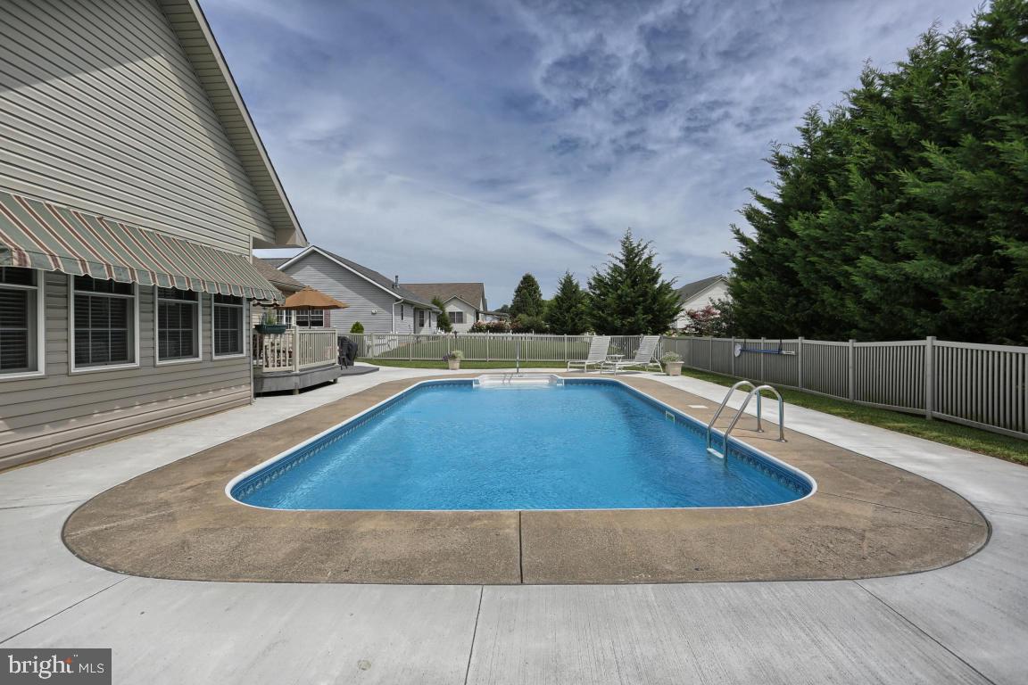 EAST EVERGREEN ESTATES - Residential