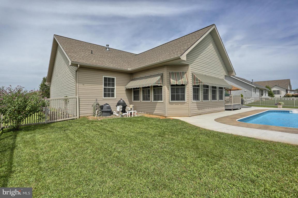 EAST EVERGREEN ESTATES - Residential