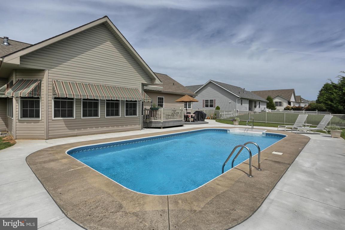EAST EVERGREEN ESTATES - Residential