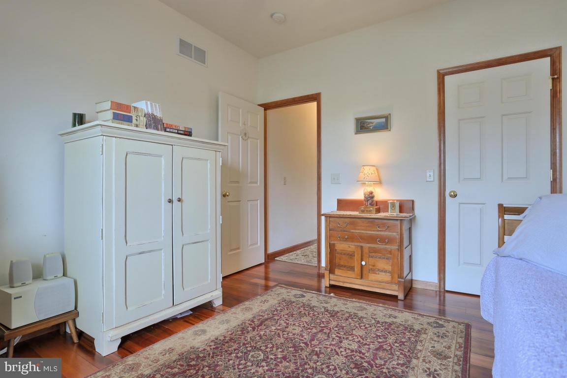 EAST EVERGREEN ESTATES - Residential