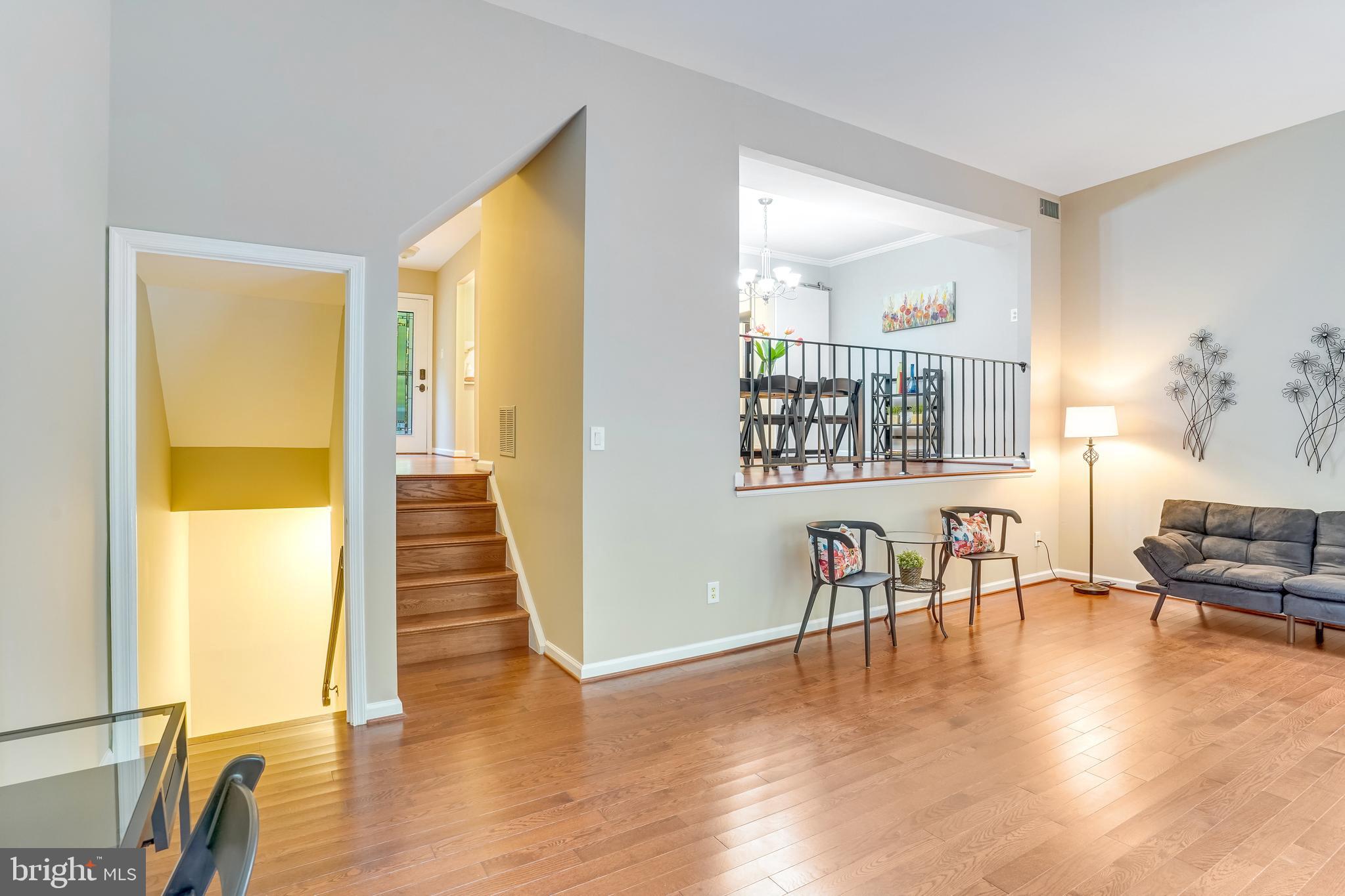 DANBURY FOREST - Residential