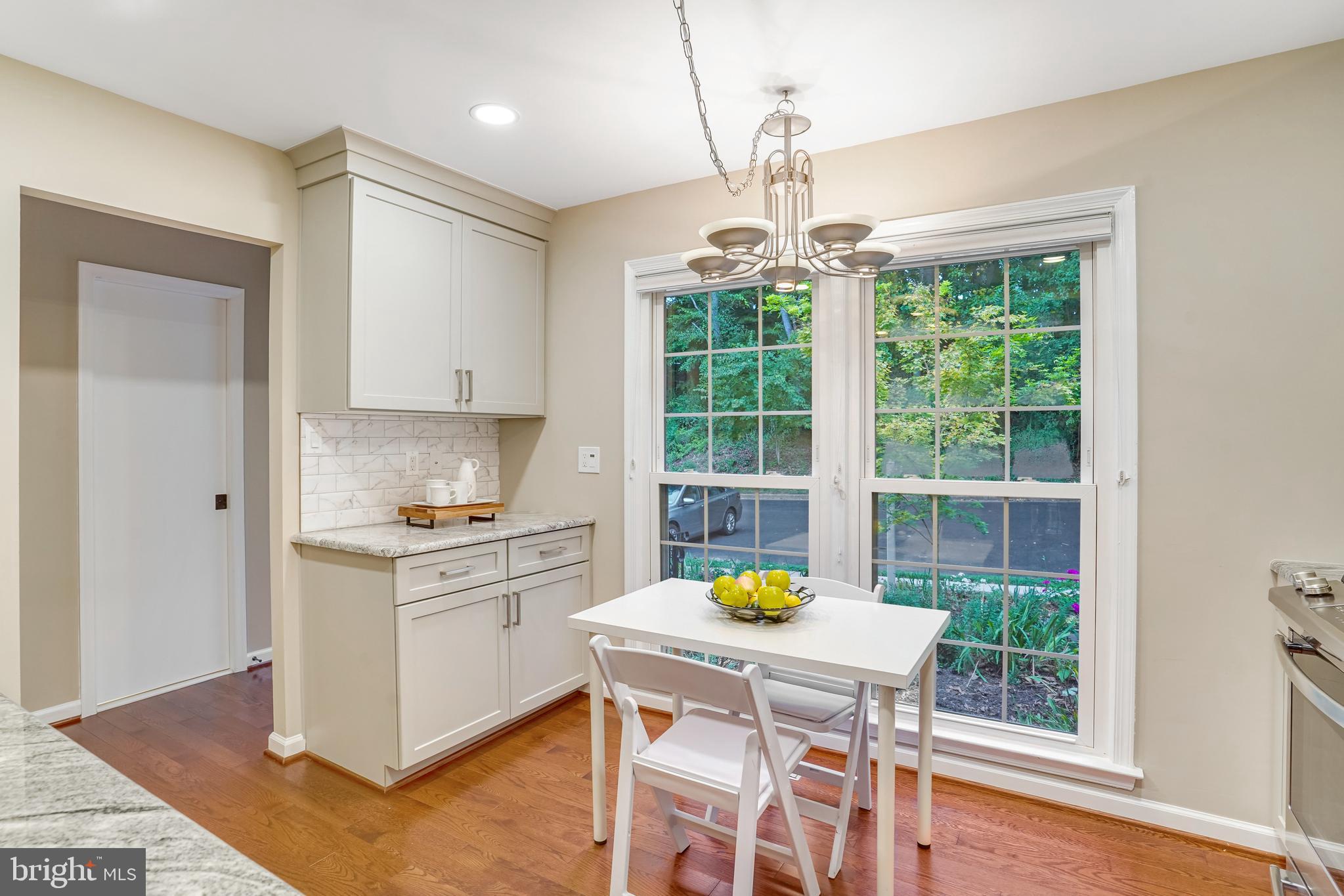 DANBURY FOREST - Residential