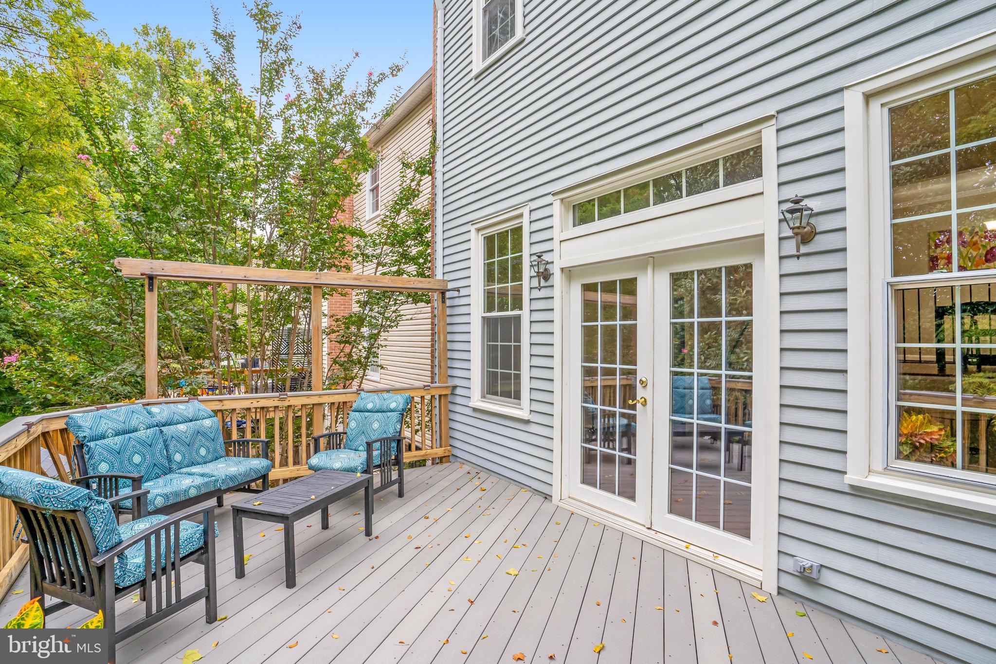 DANBURY FOREST - Residential